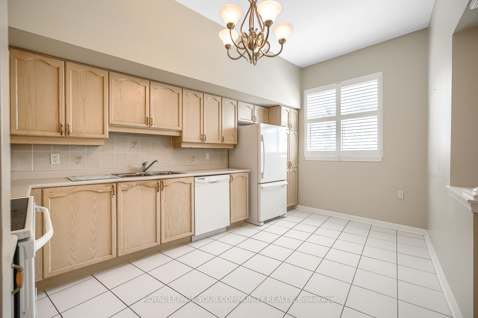 #109 - 2502 Rutherford Road Property Photo 15