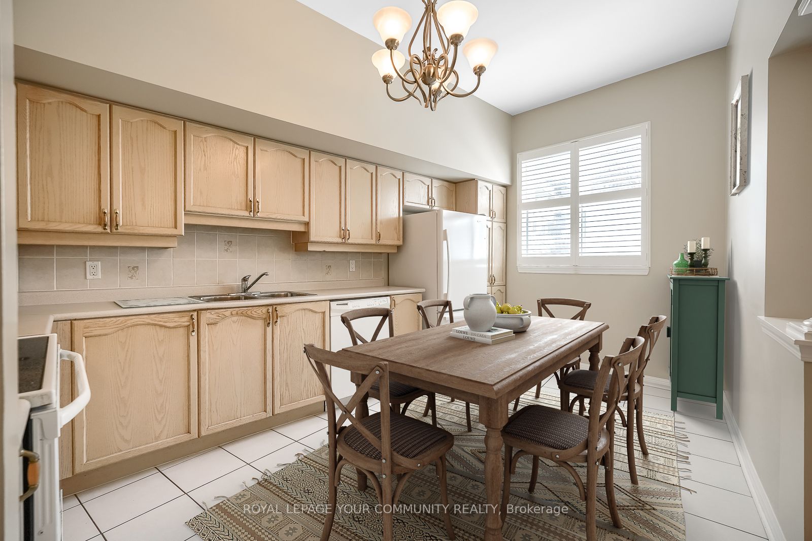 #109 - 2502 Rutherford Road Property Photo 16