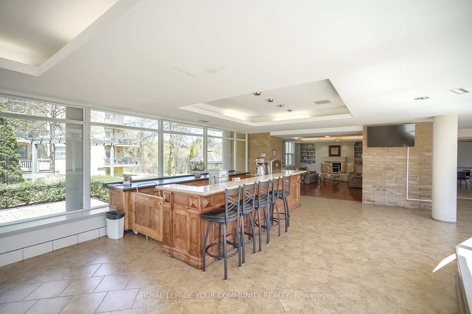 #109 - 2502 Rutherford Road Property Photo 37