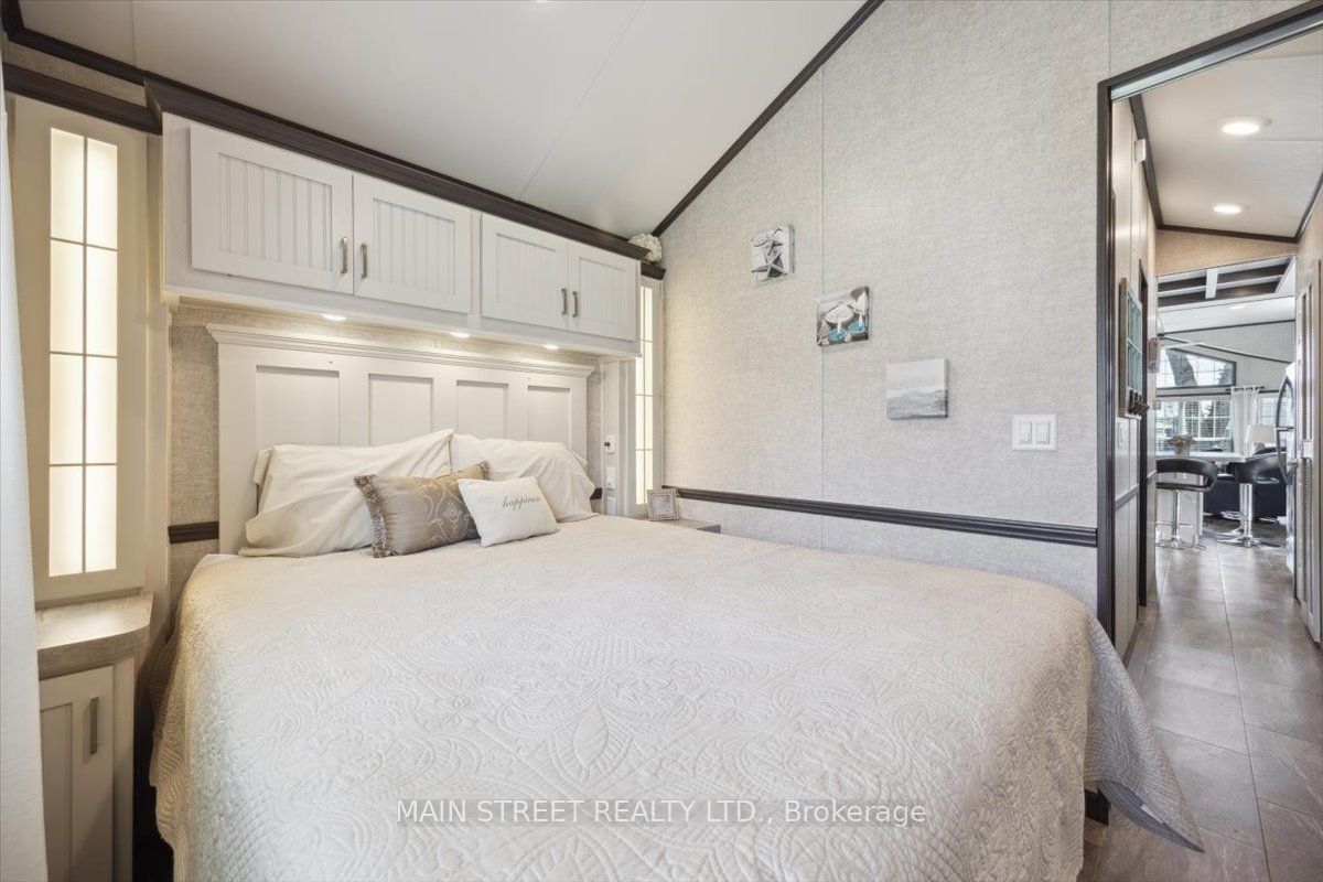 7 Hazel Street Property Photo 18