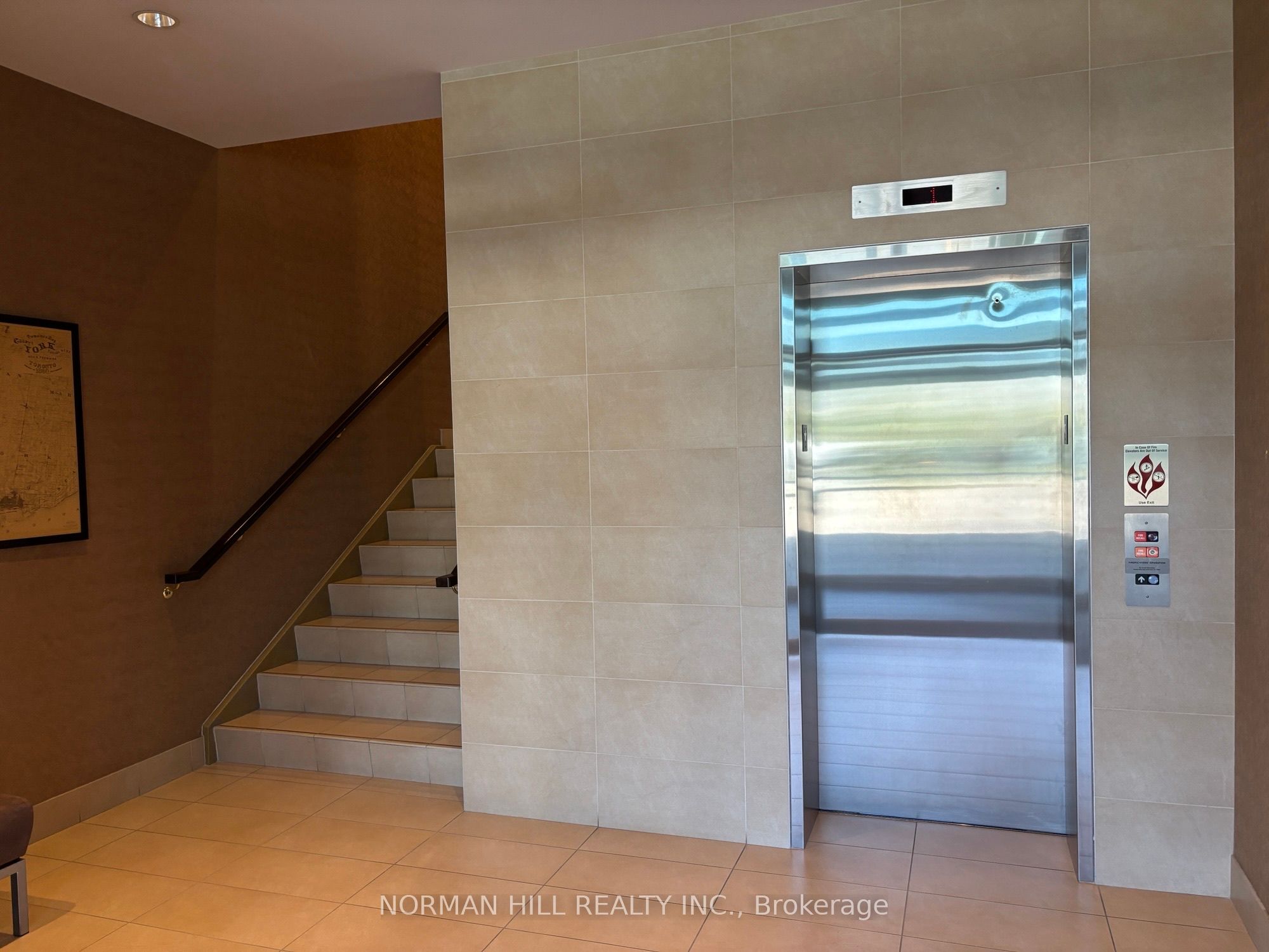 20 Cachet Woods Ct Property Photo 5