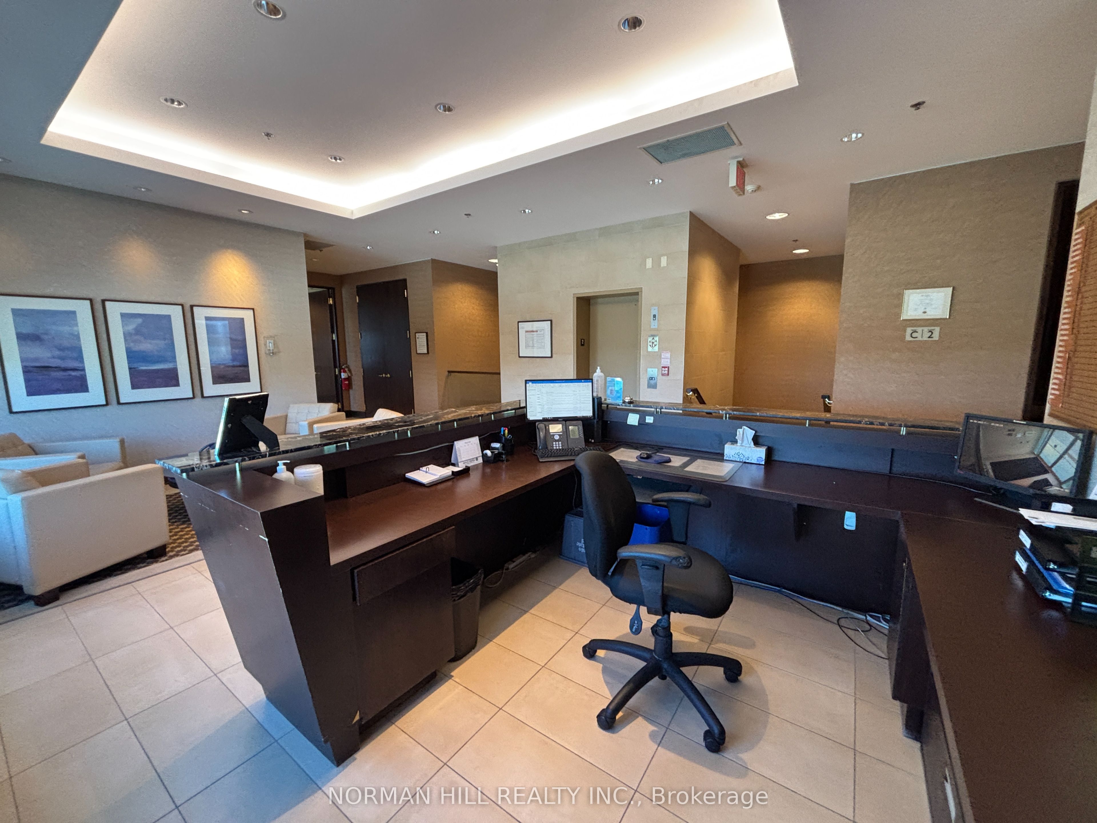 20 Cachet Woods Ct Property Photo 6