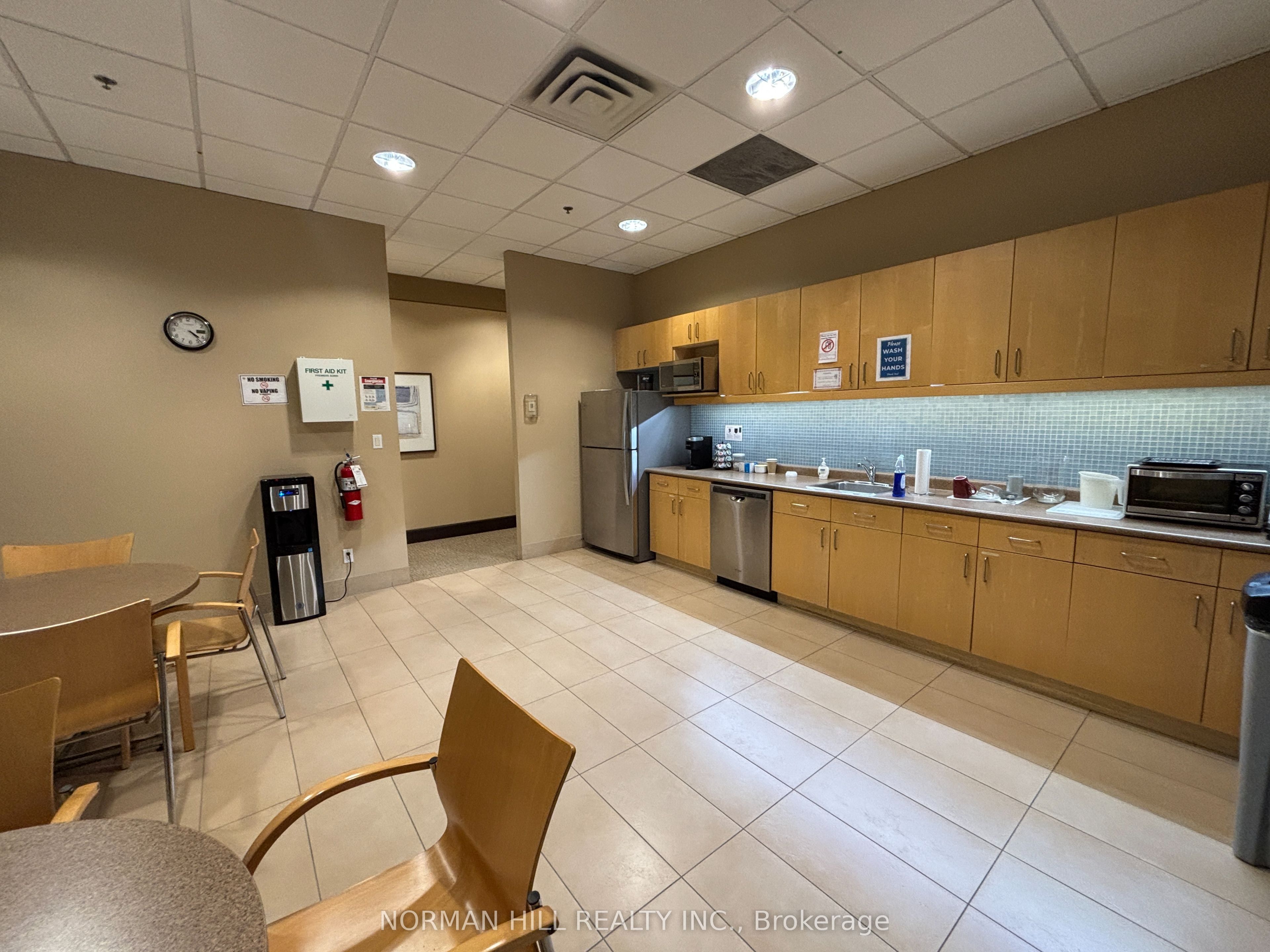 20 Cachet Woods Ct Property Photo 23