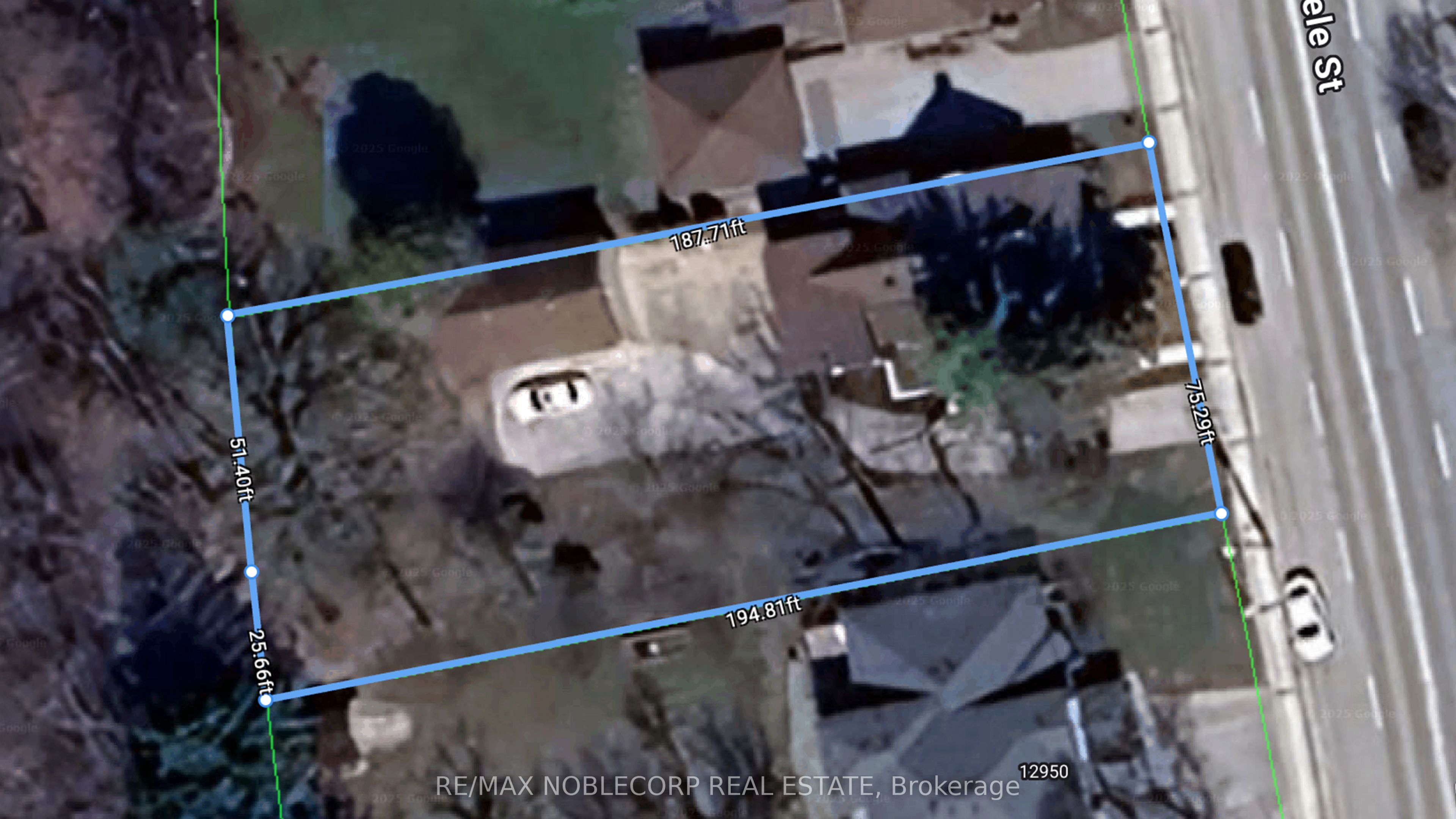 12958 Keele Street Property Photo 24