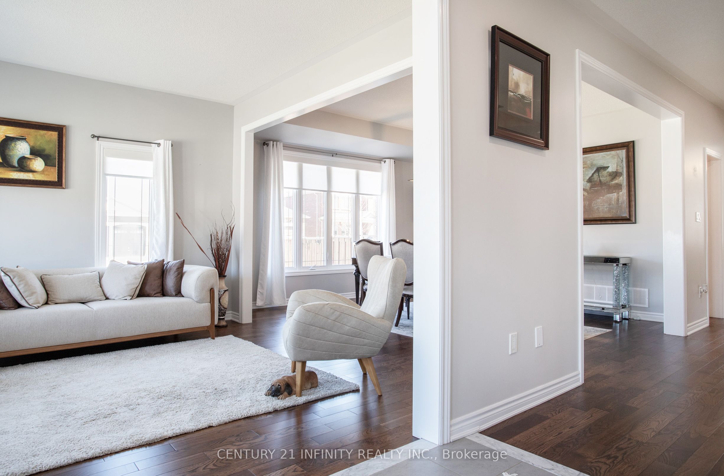 53 Furniss Street Property Photo 5