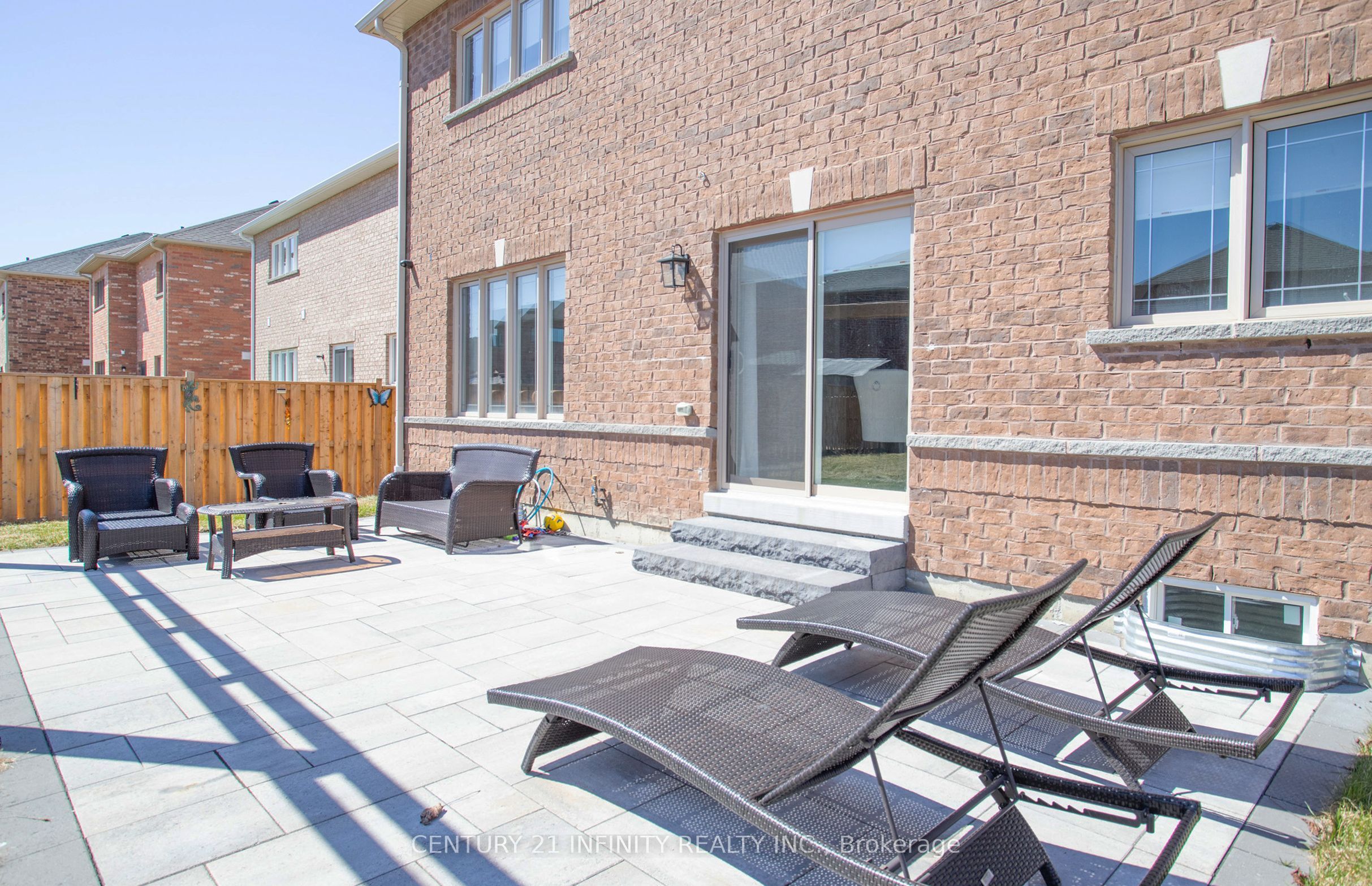 53 Furniss Street Property Photo 48
