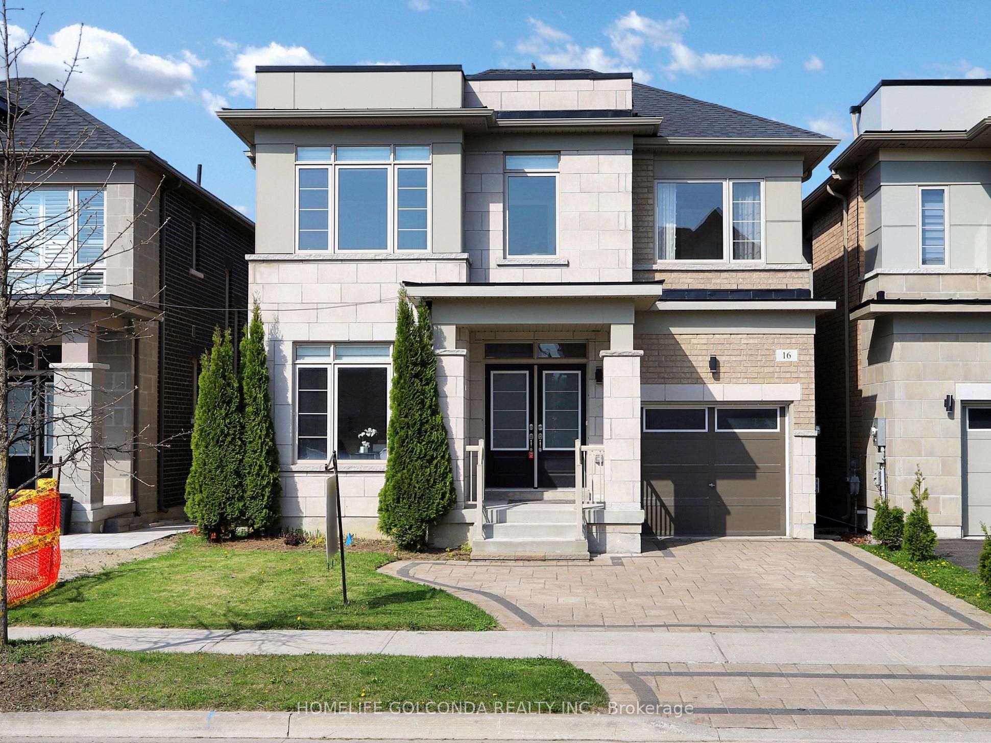 16 Eastgrove Sq Property Photo