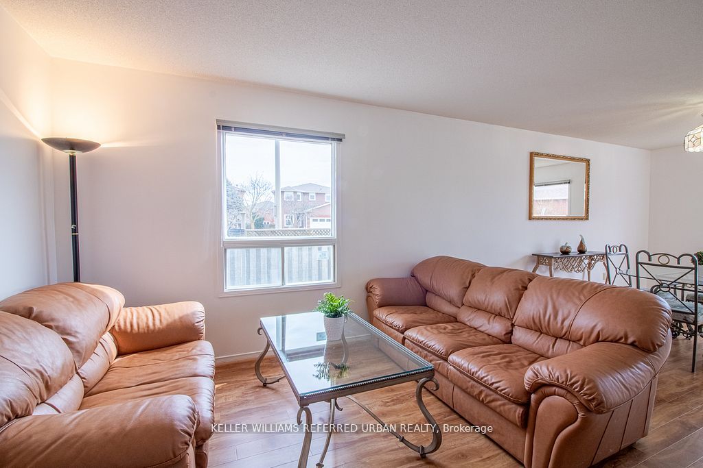 2 Price Street Property Photo 2