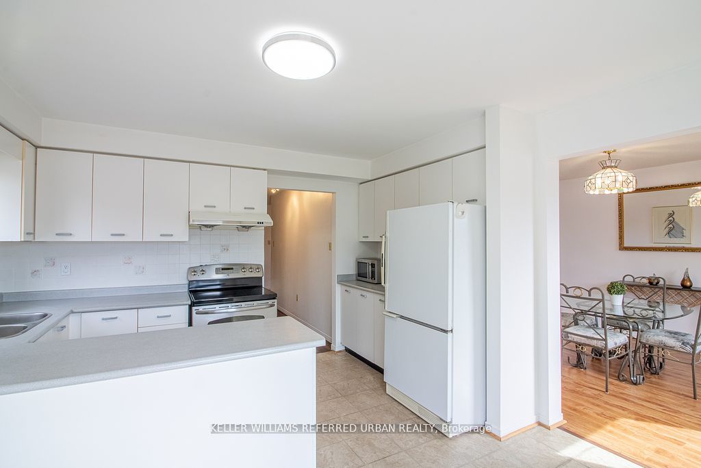 2 Price Street Property Photo 6
