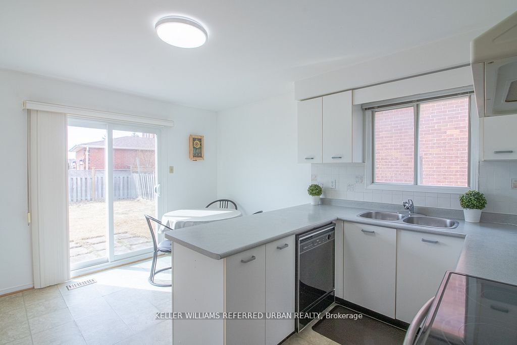 2 Price Street Property Photo 7