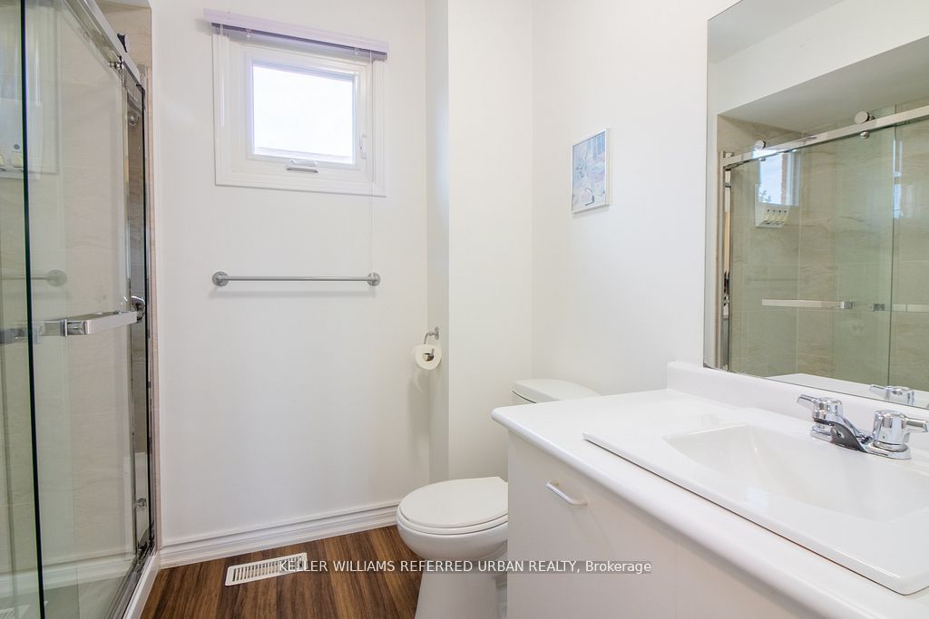 2 Price Street Property Photo 16