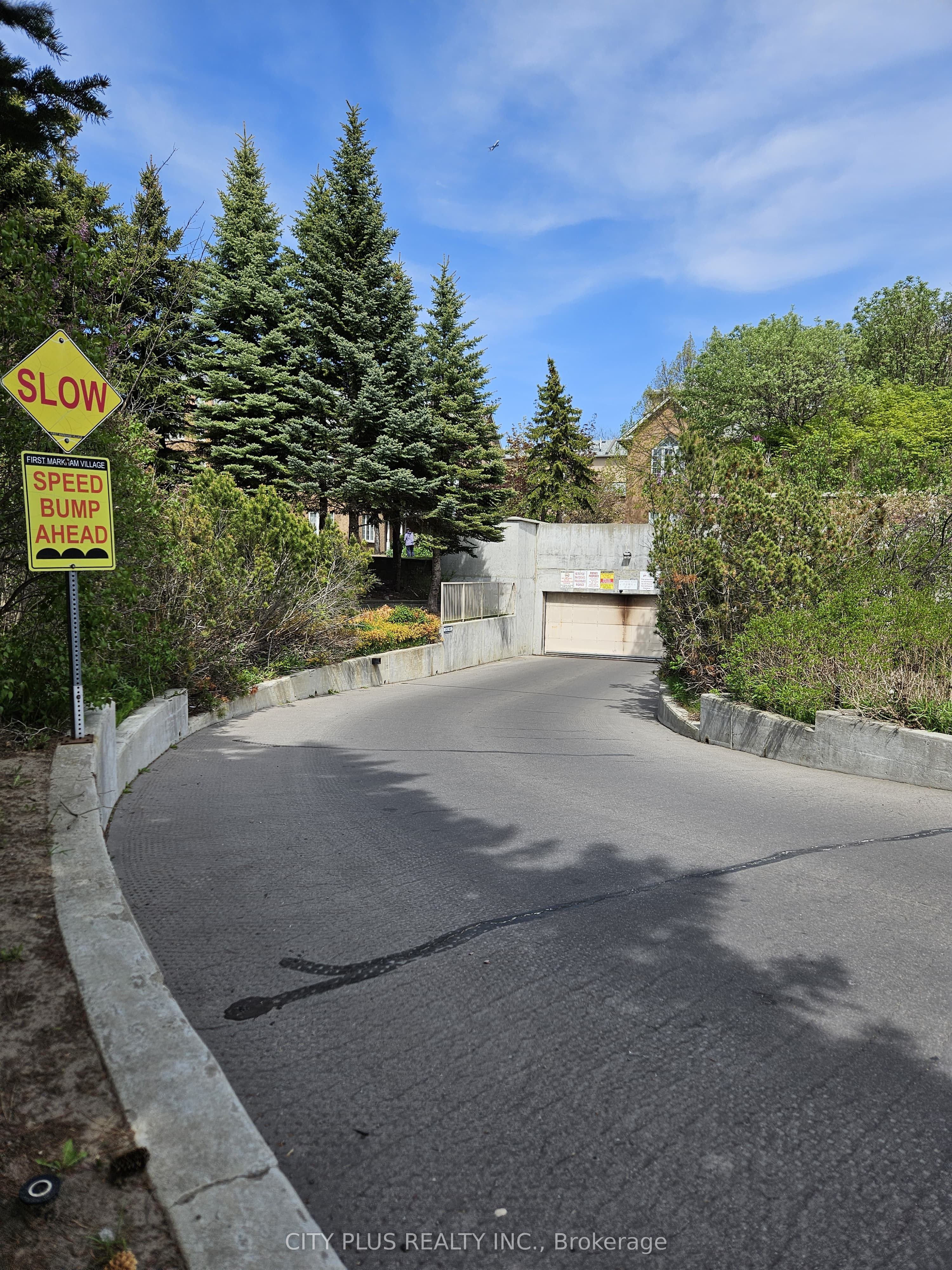14 St Moritz Way Parking Level A Property Photo 2