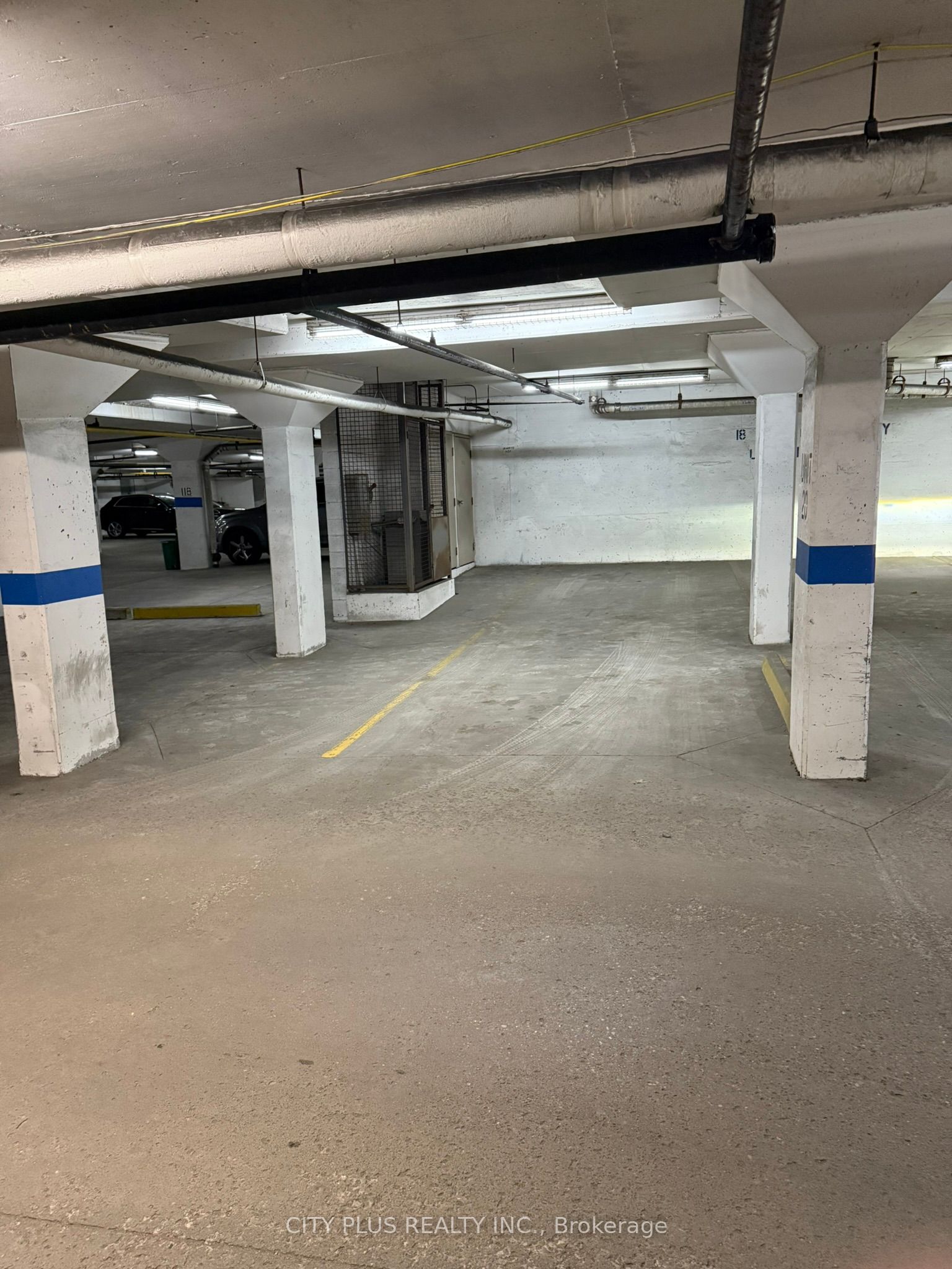 14 St Moritz Way Parking Level A Property Photo 4