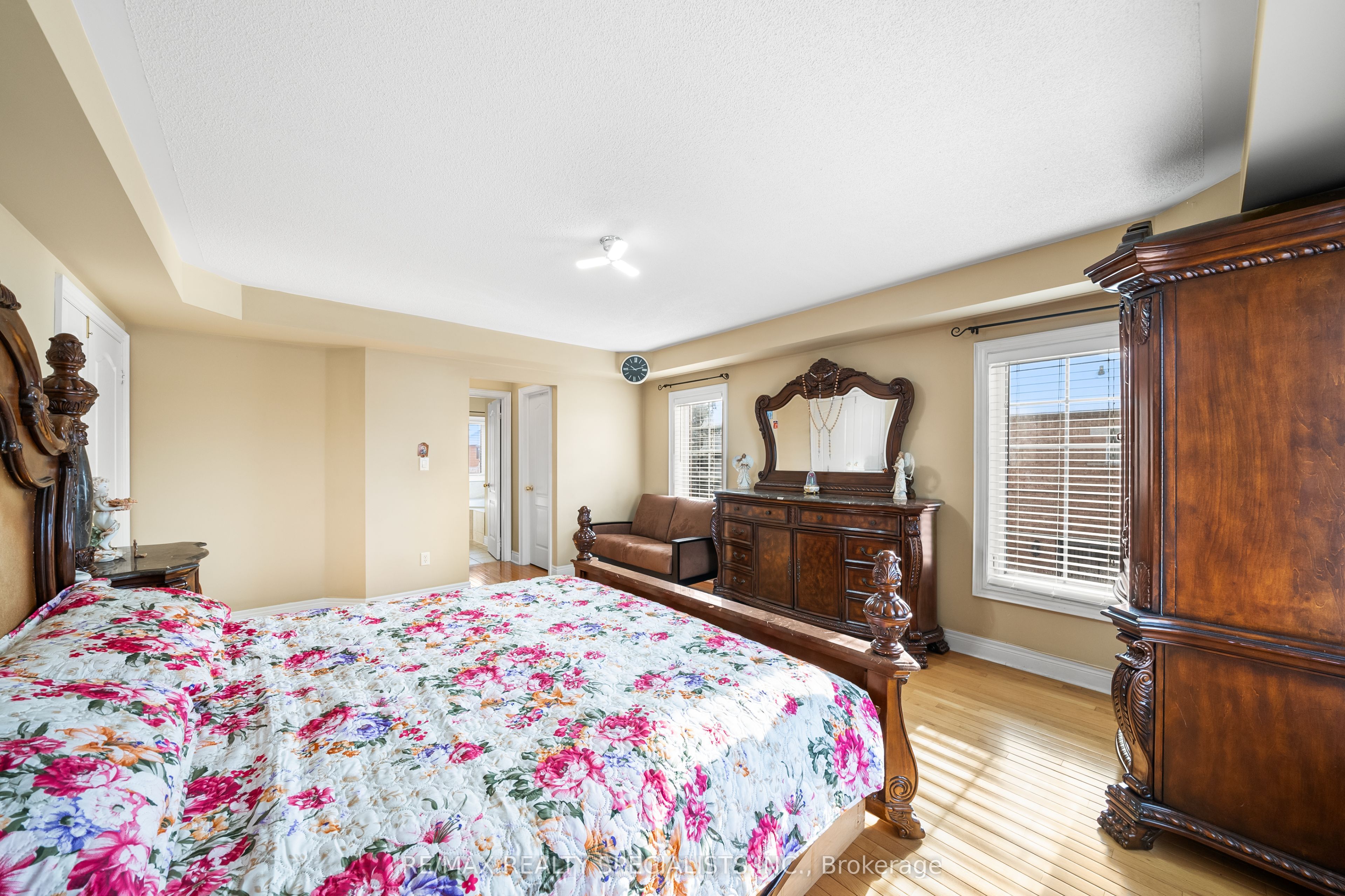 73 Hollywood Hill Circle Property Photo 18