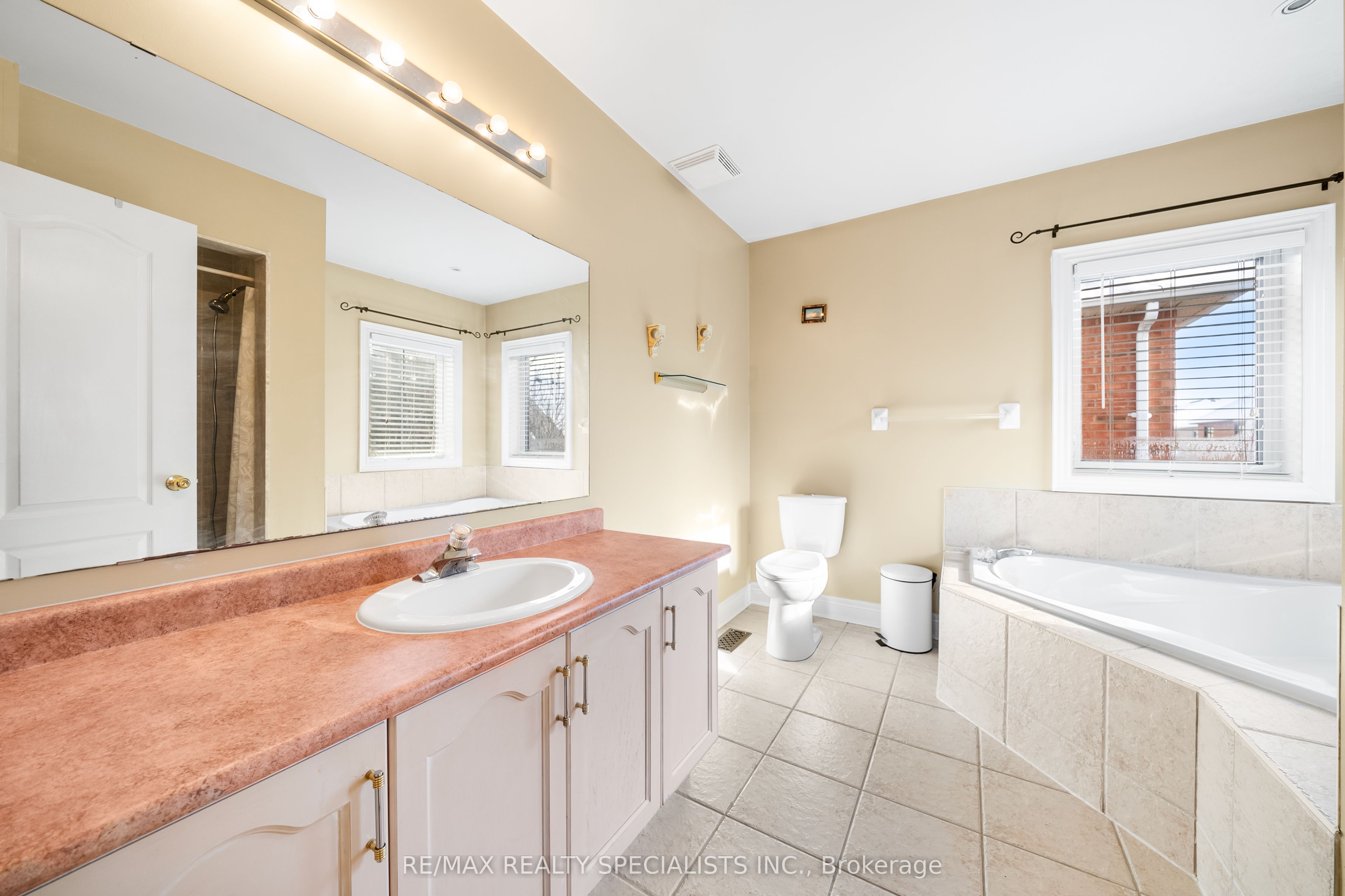 73 Hollywood Hill Circle Property Photo 19