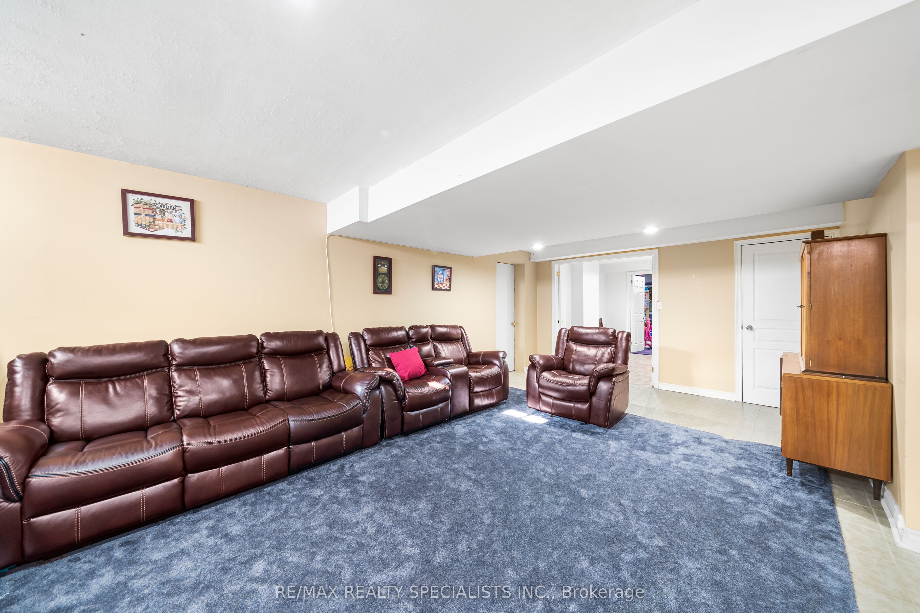 73 Hollywood Hill Circle Property Photo 30