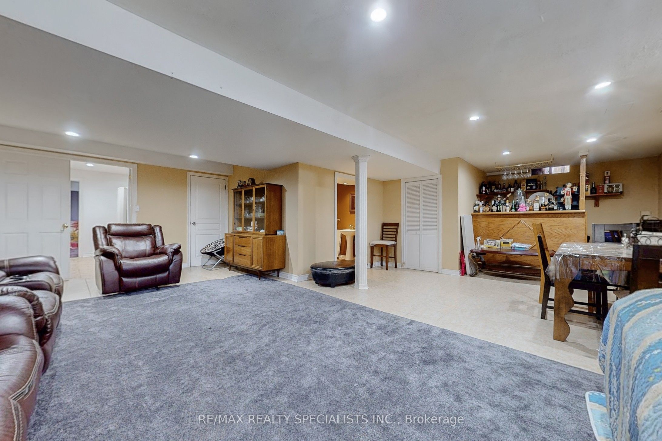 73 Hollywood Hill Circle Property Photo 34
