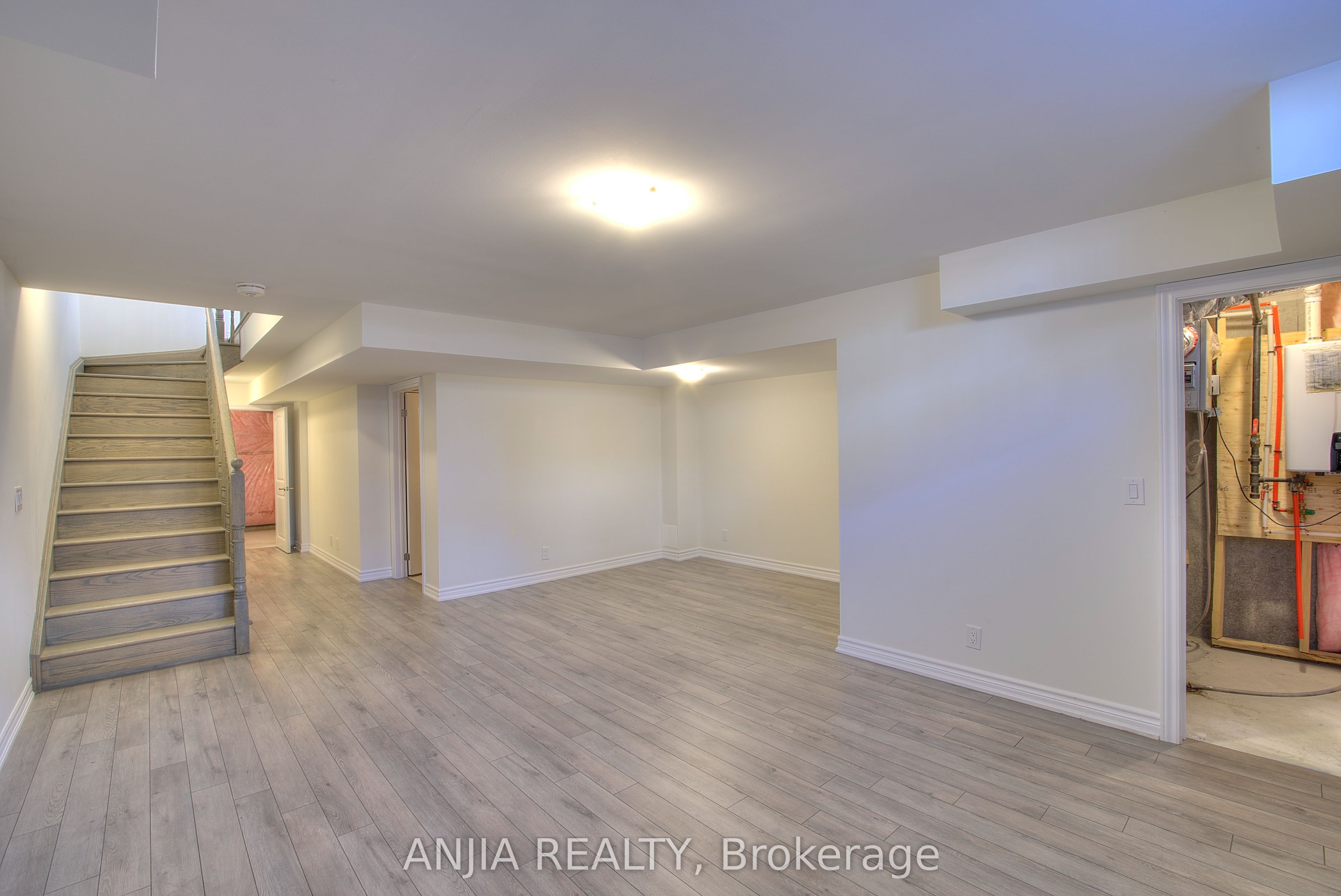 69 Freeman Williams Street Property Photo 15