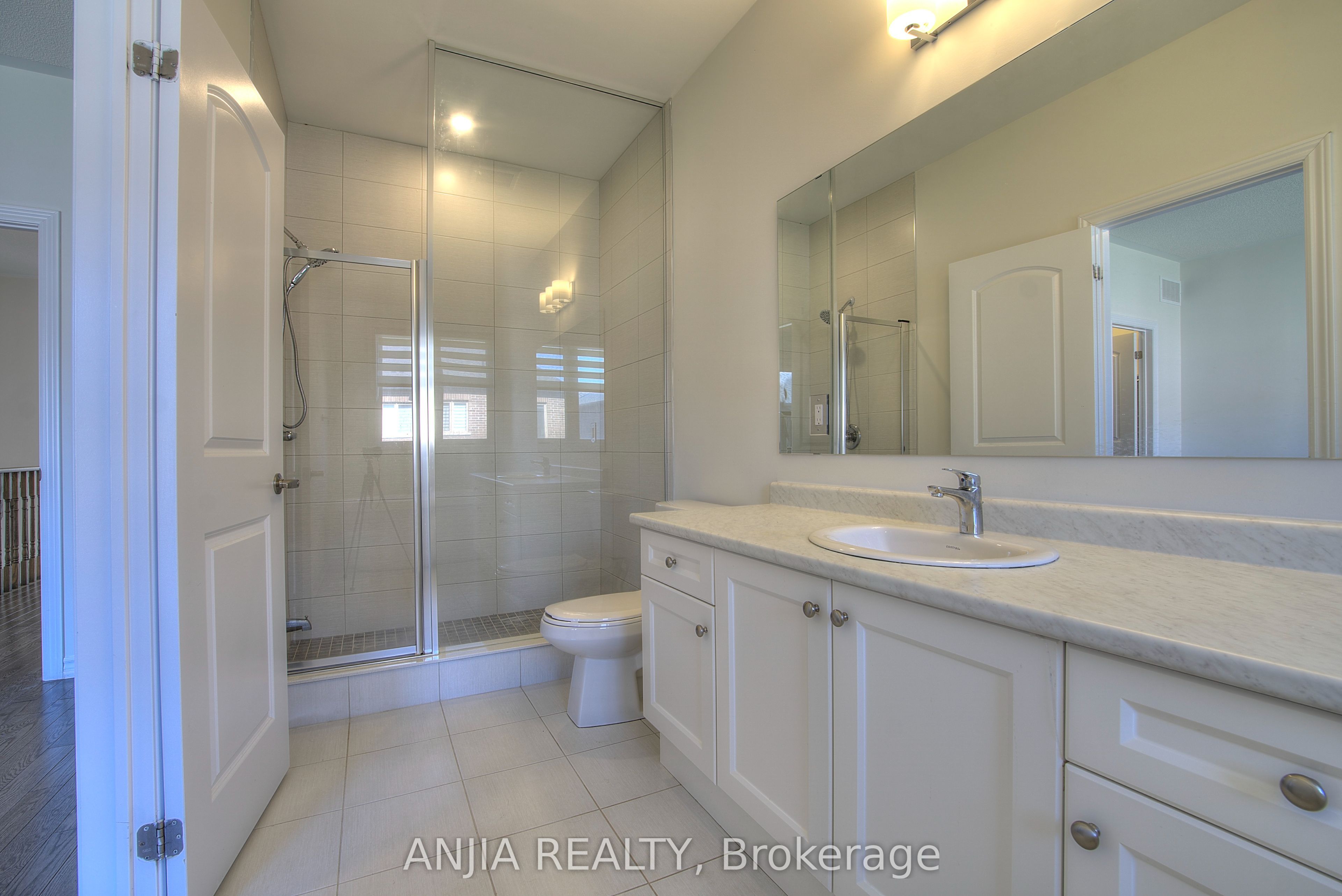 69 Freeman Williams Street Property Photo 24