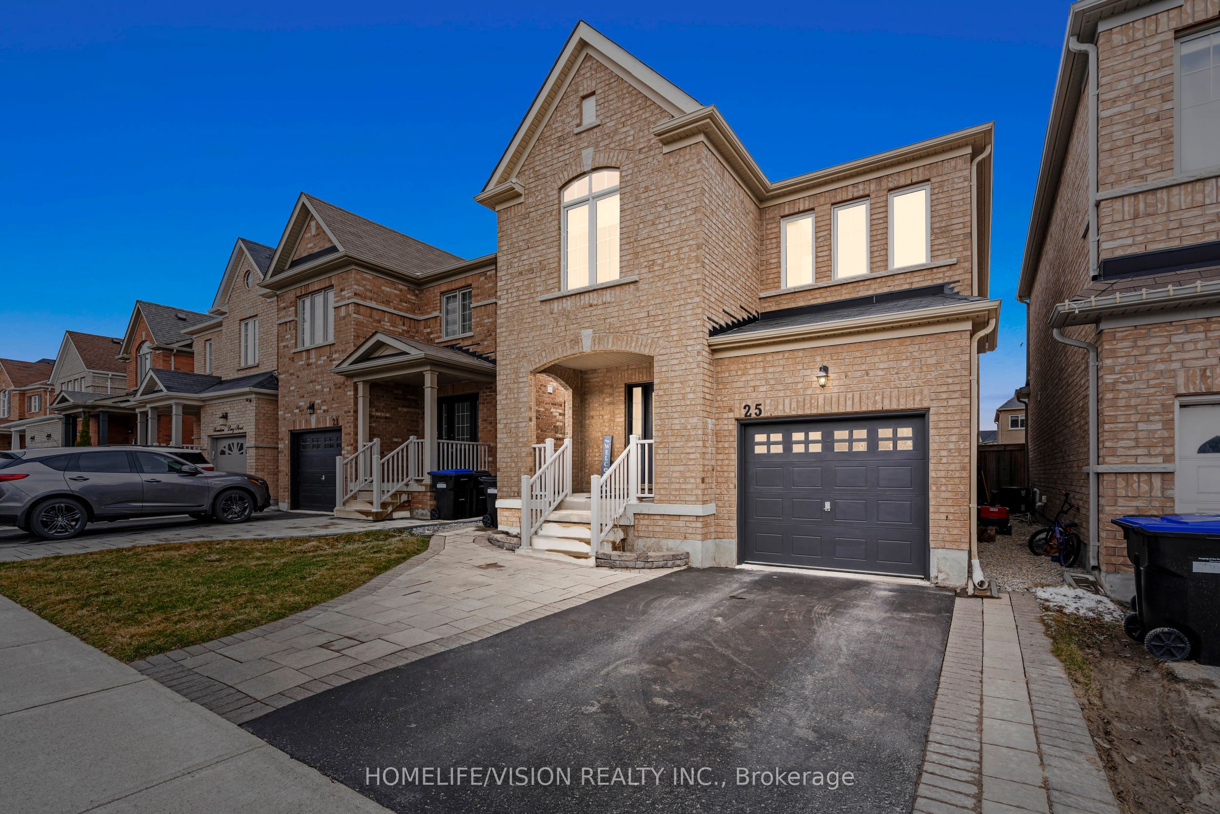 25 Long Street Property Photo 1