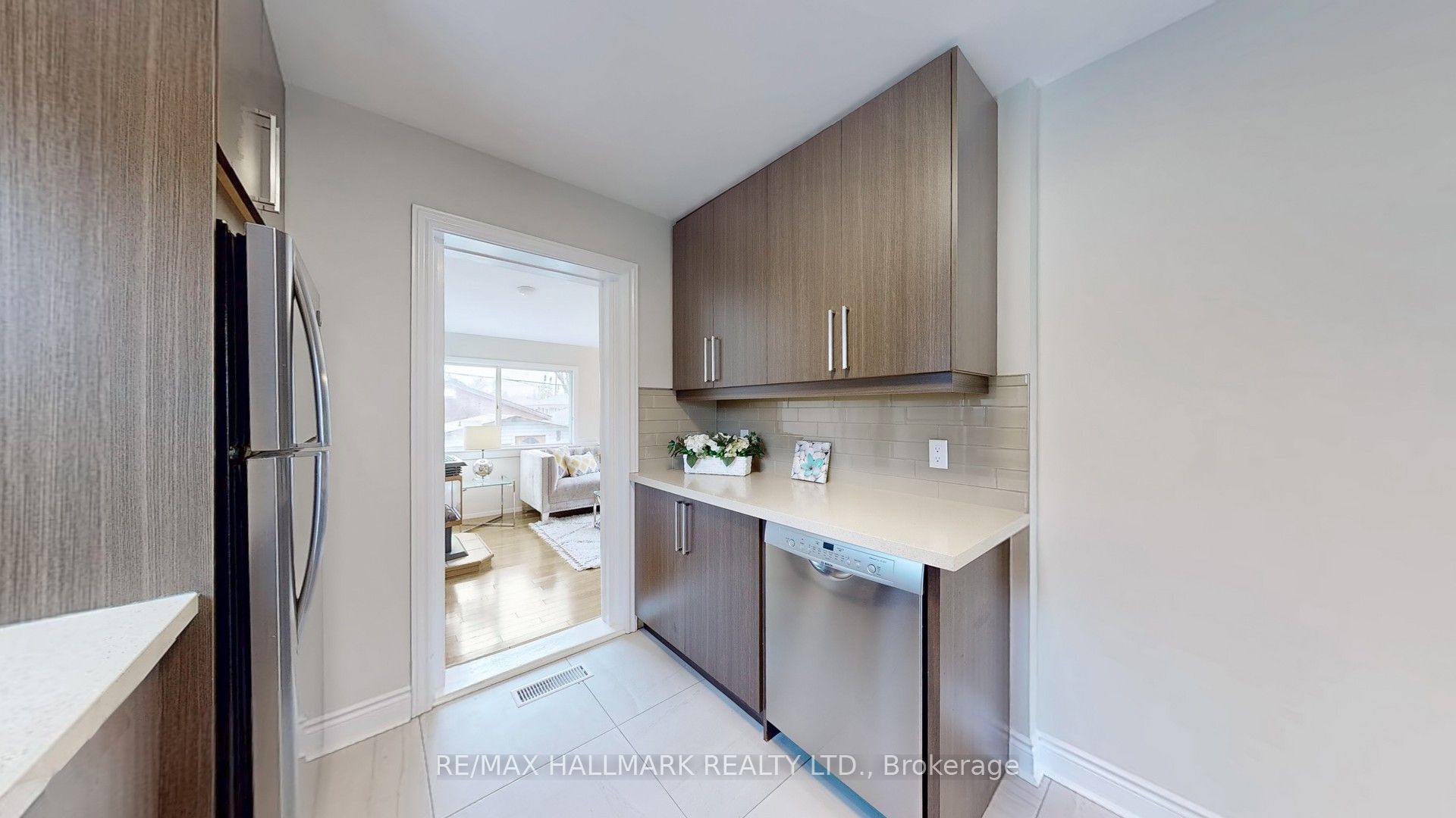 247 Demaine Crescent Property Photo 14