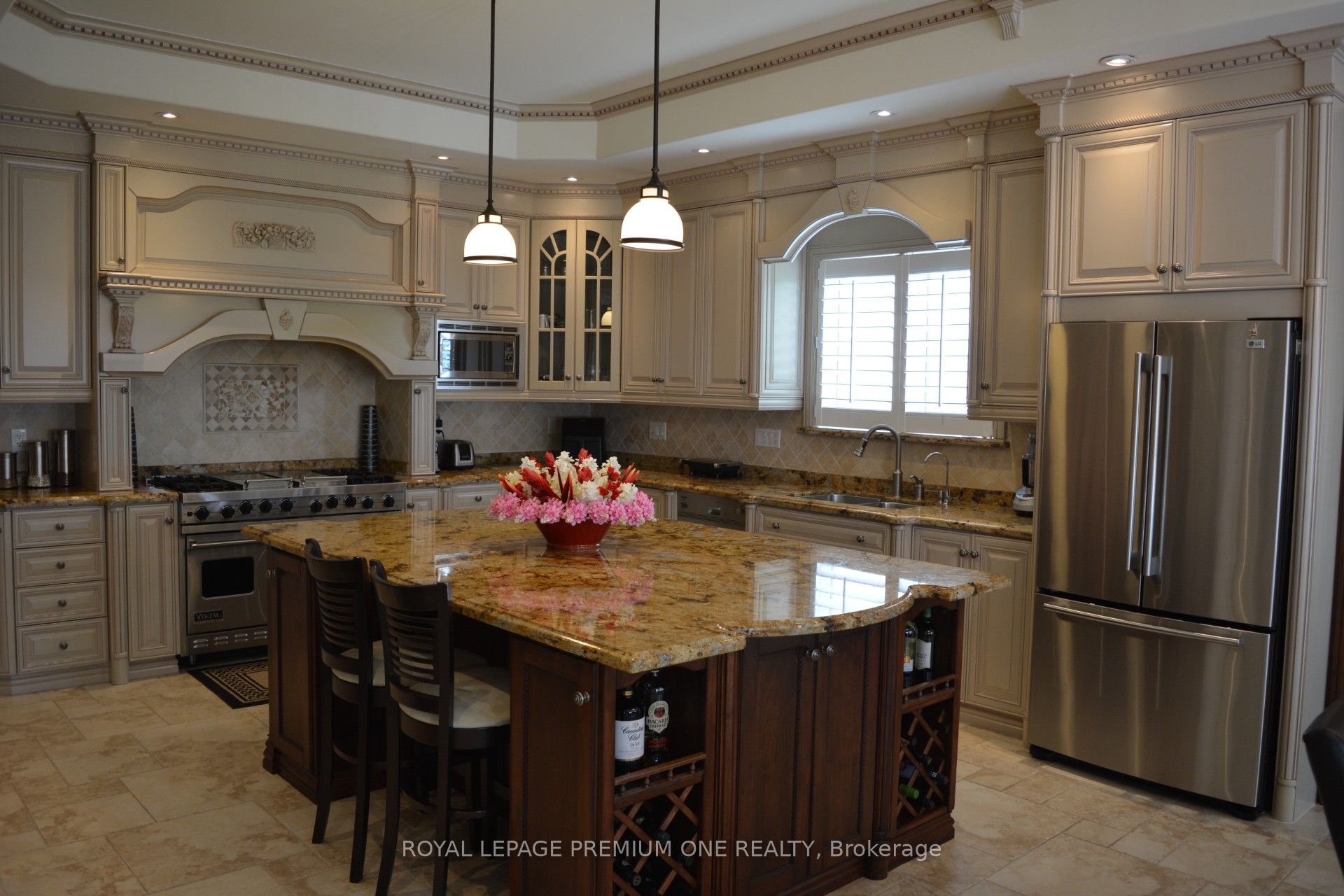 15 Frini Court Property Photo 4