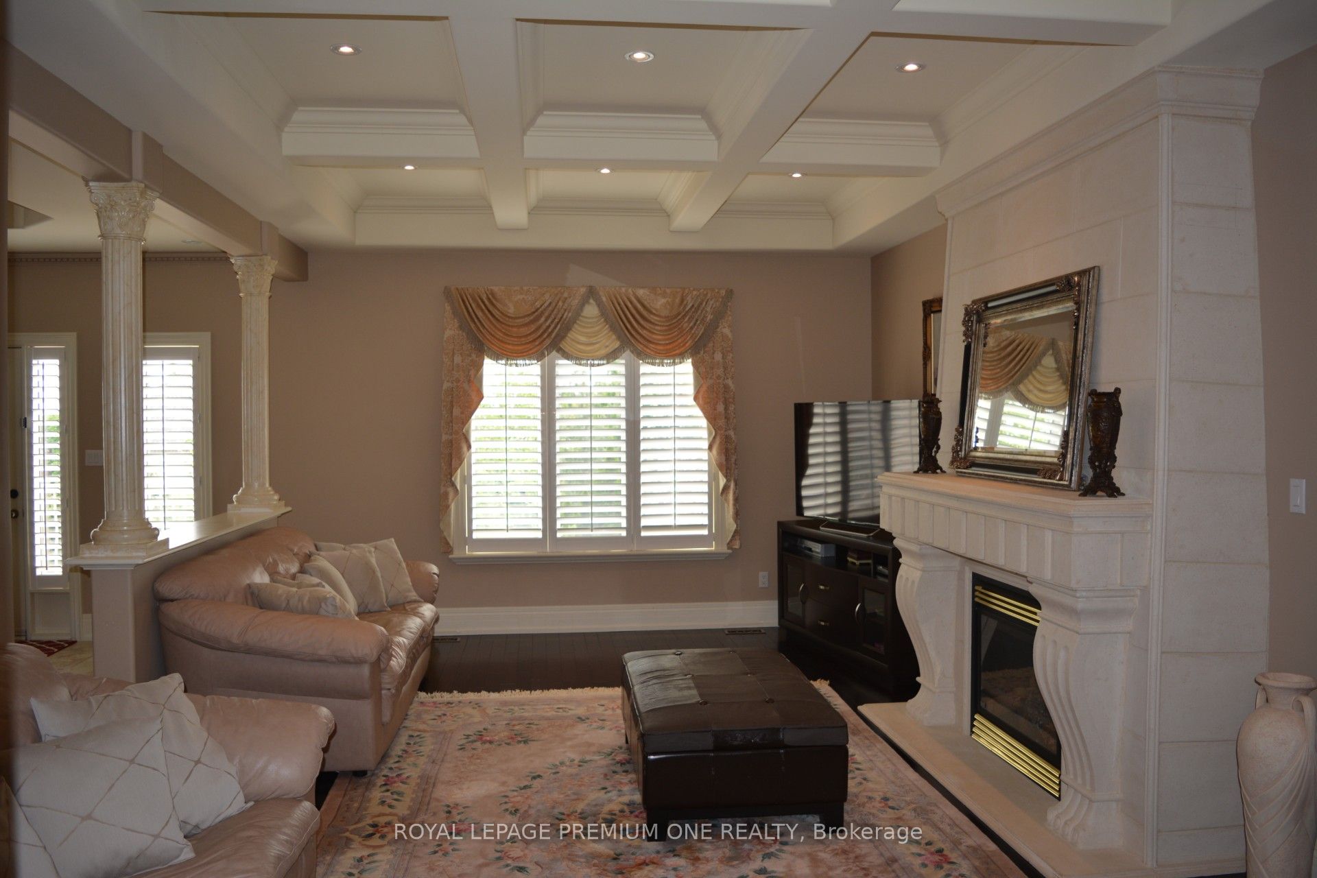 15 Frini Court Property Photo 9