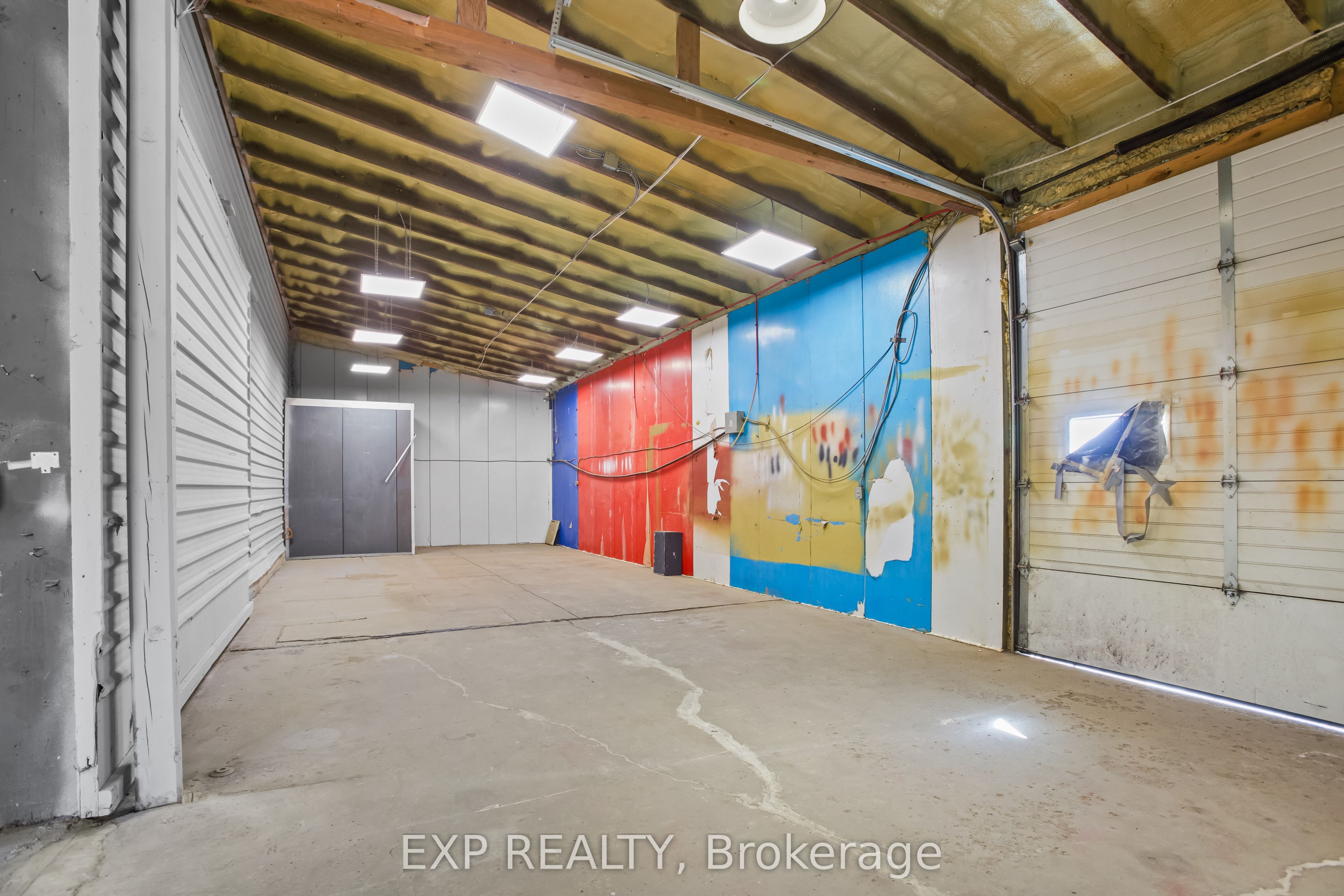1153 Canal Rd Property Photo 27