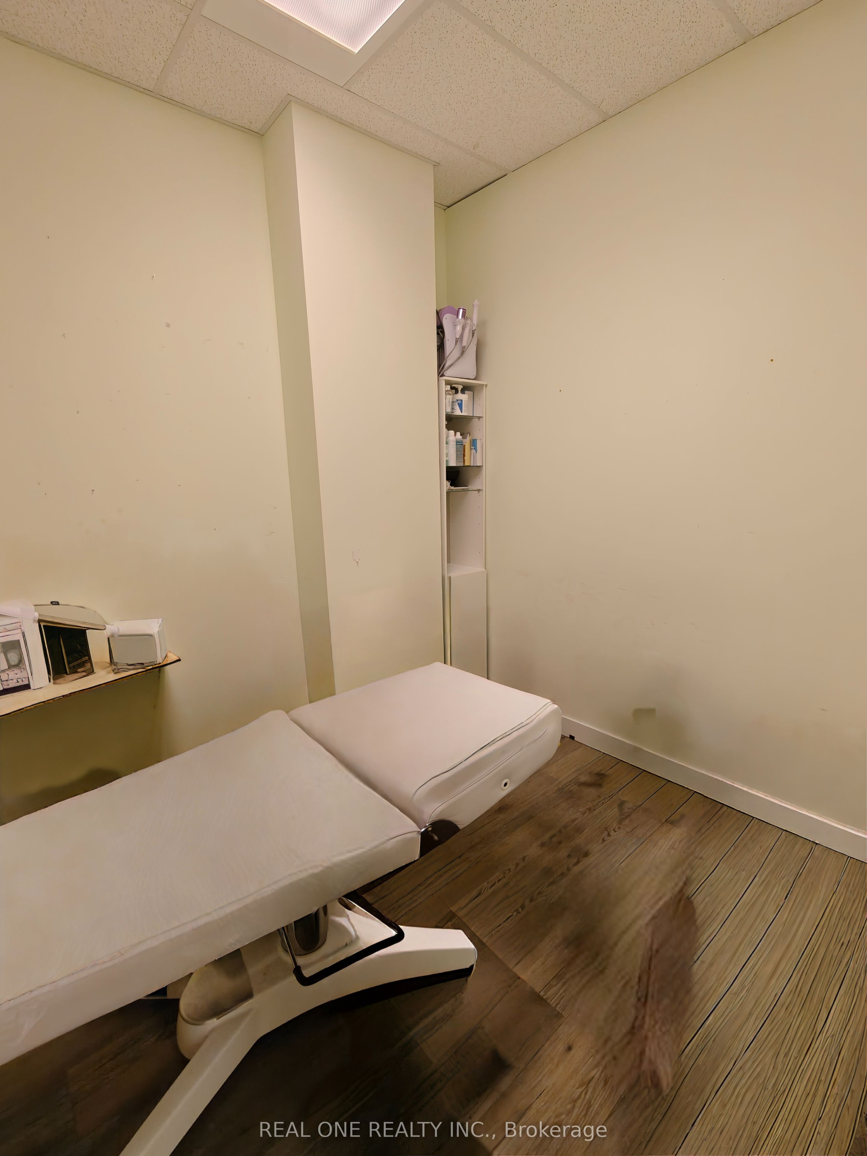 7191 Yonge Street 204 Property Photo 8