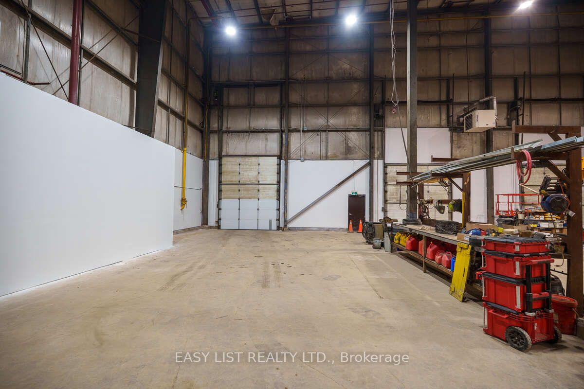 395 Harry Walker Pkwy Property Photo 18