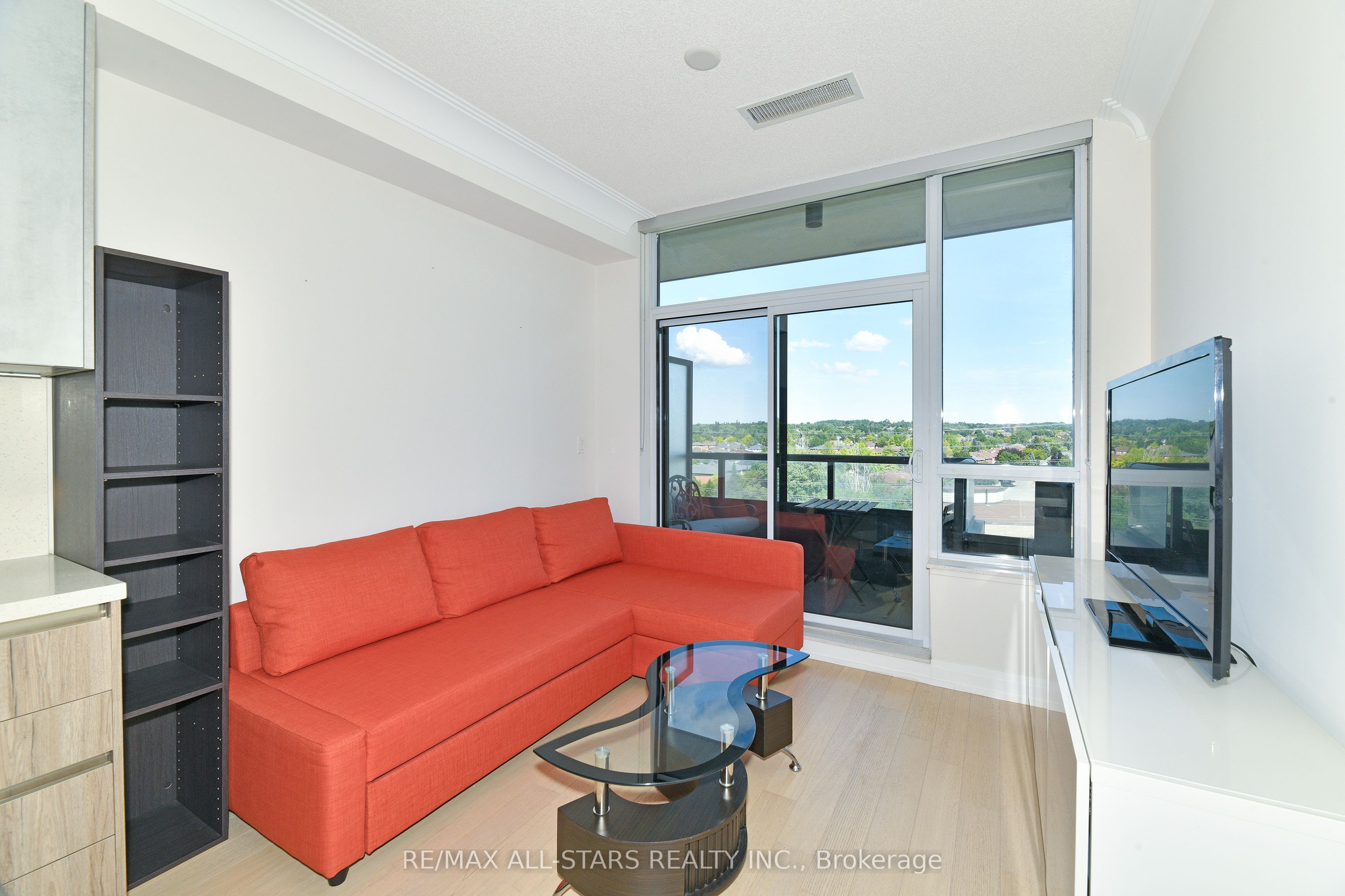 25 Water Walk Drive Rg19 Property Photo 3