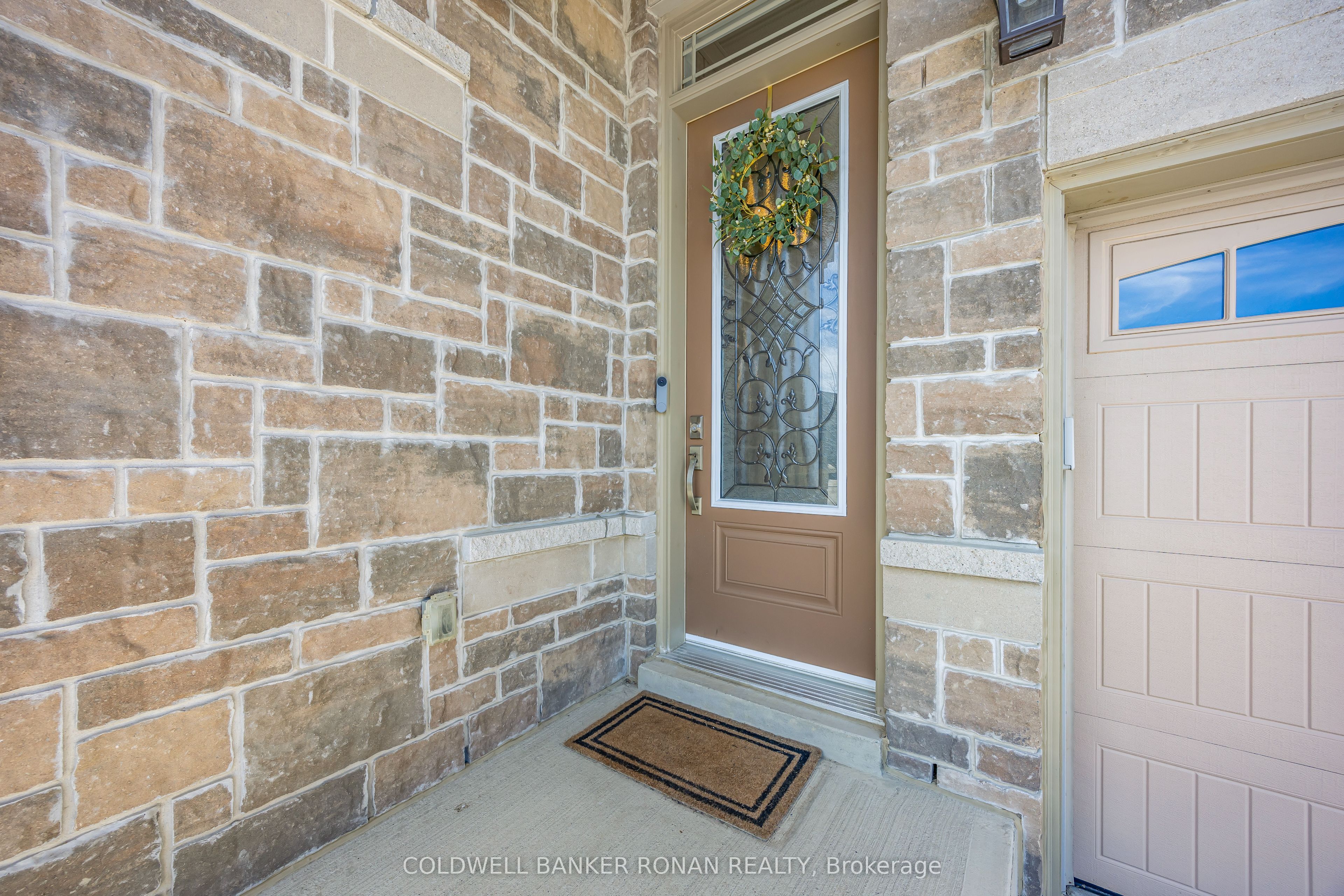 114 Summerhill Drive Property Photo 3