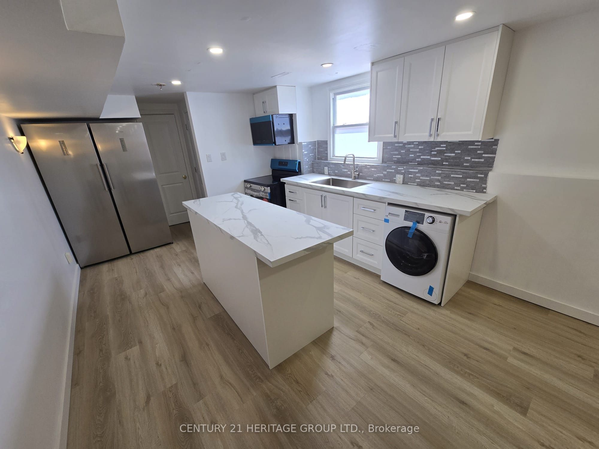 #bsmnt - 942 Ferndale Crescent Property Photo 6