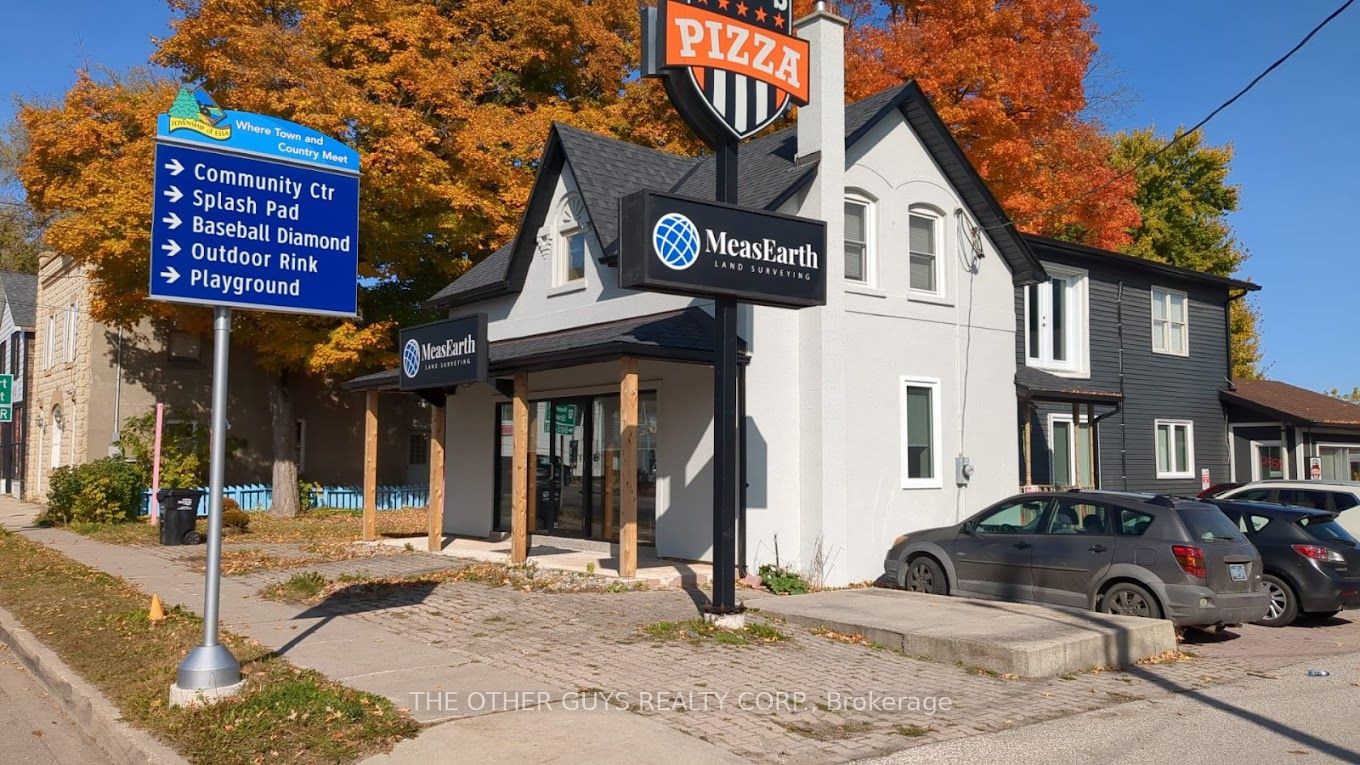 #upper - 244 Barrie Street Property Photo 1
