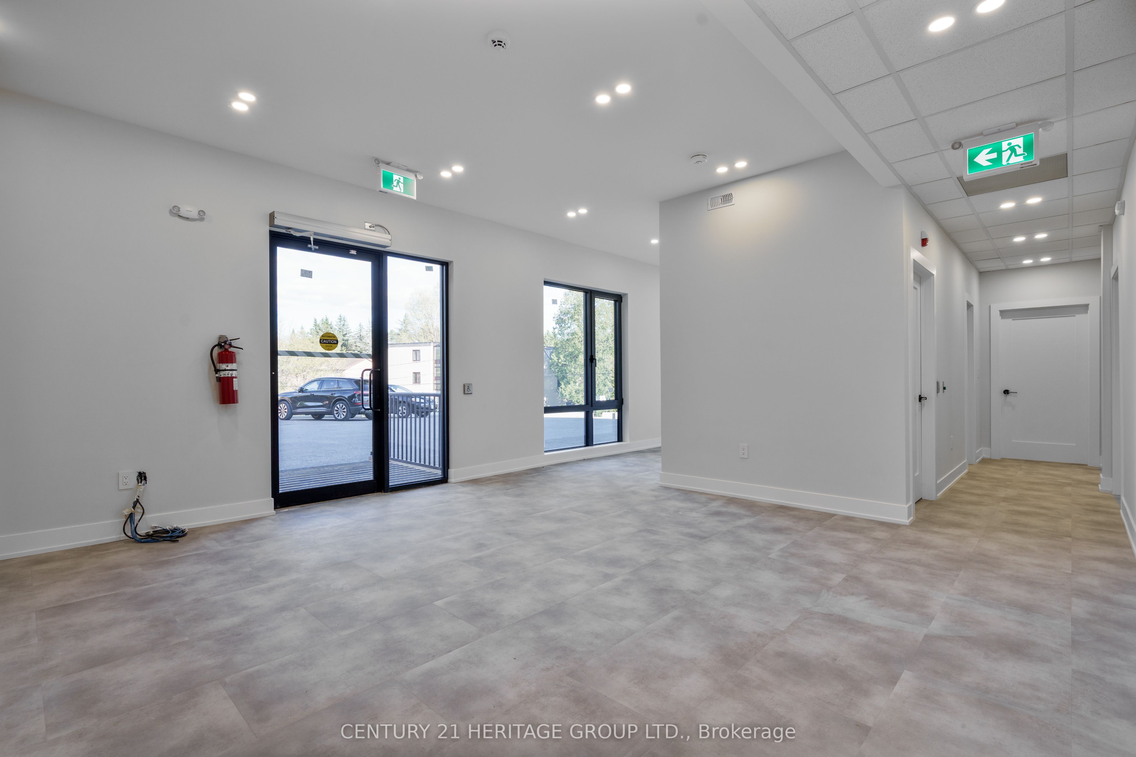 107 Toronto Street Property Photo 6