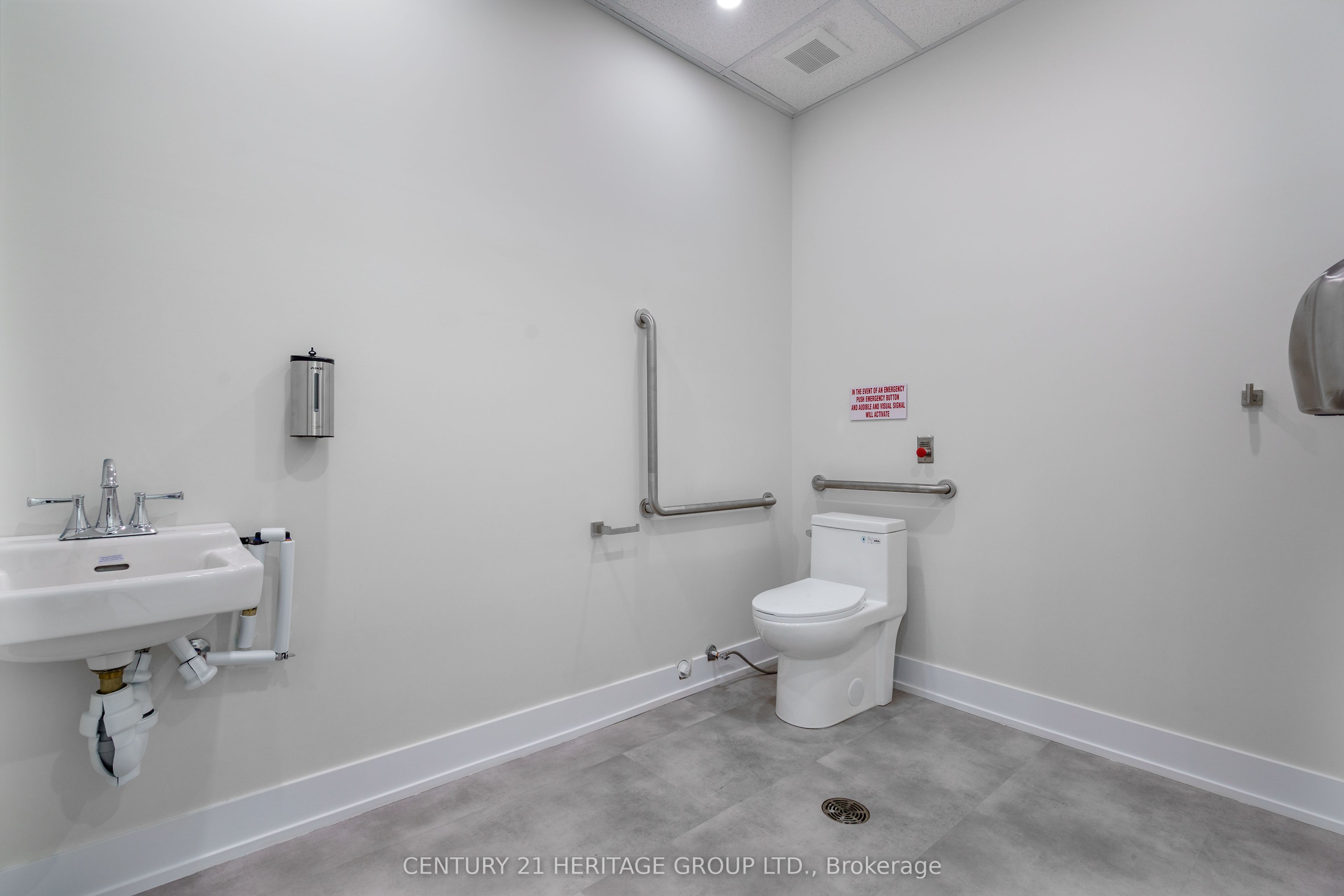 107 Toronto Street Property Photo 13