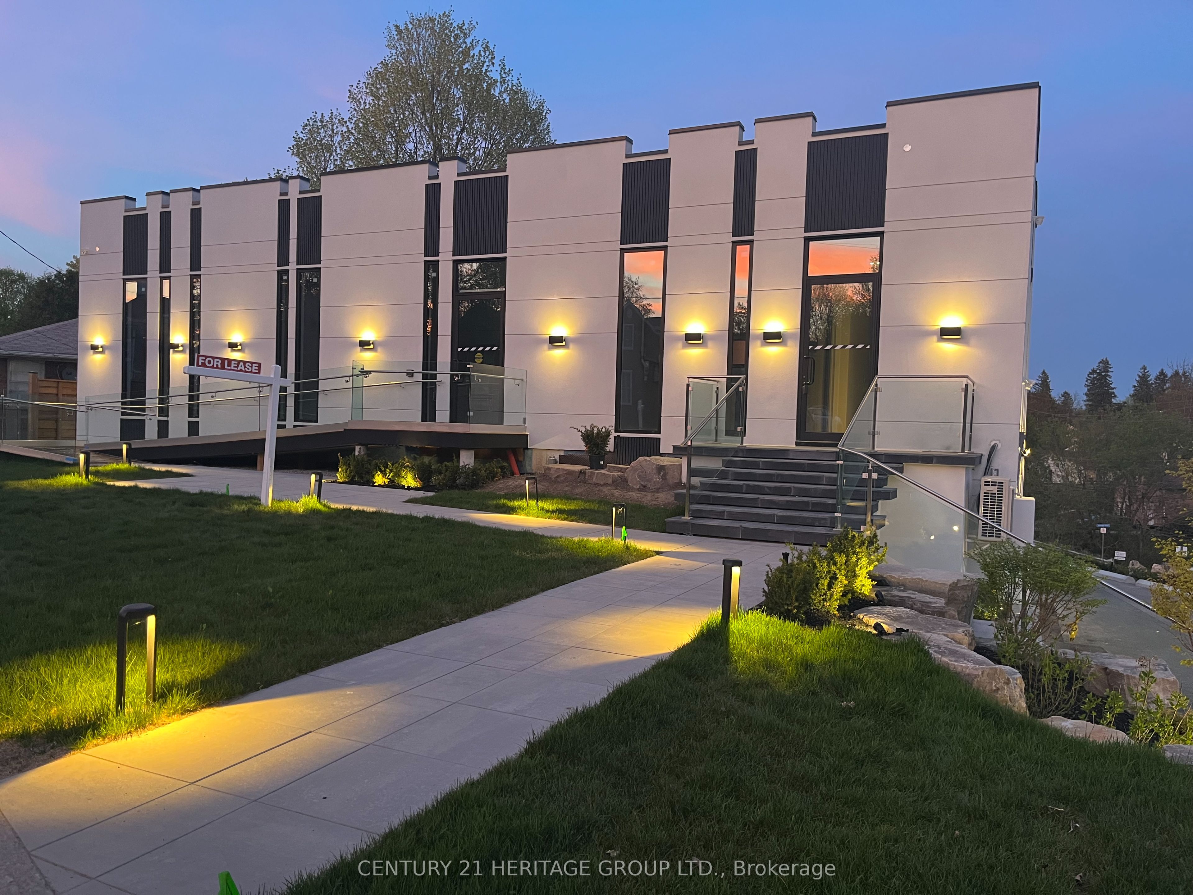 107 Toronto Street Property Photo 18