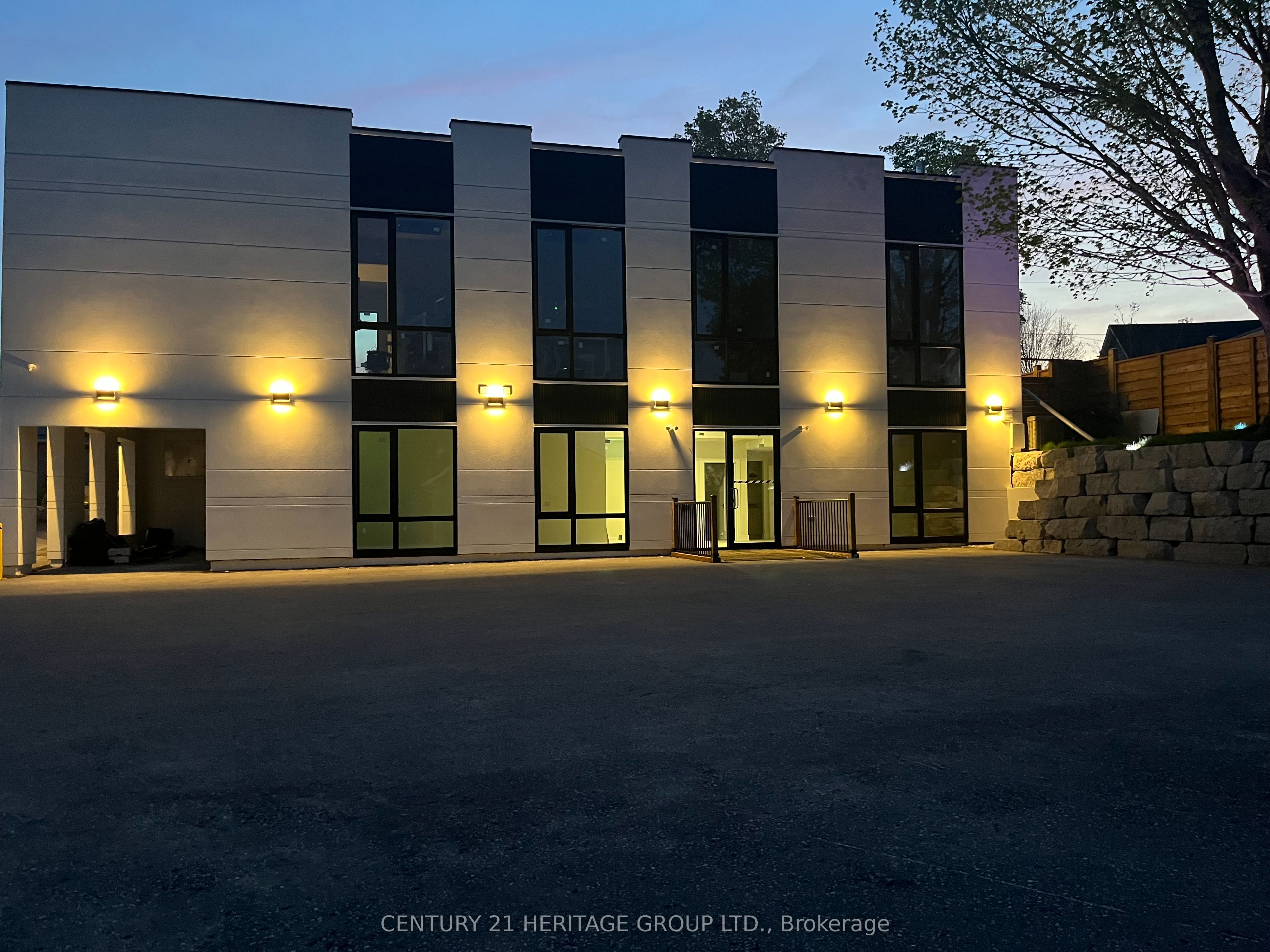 107 Toronto Street Property Photo 21