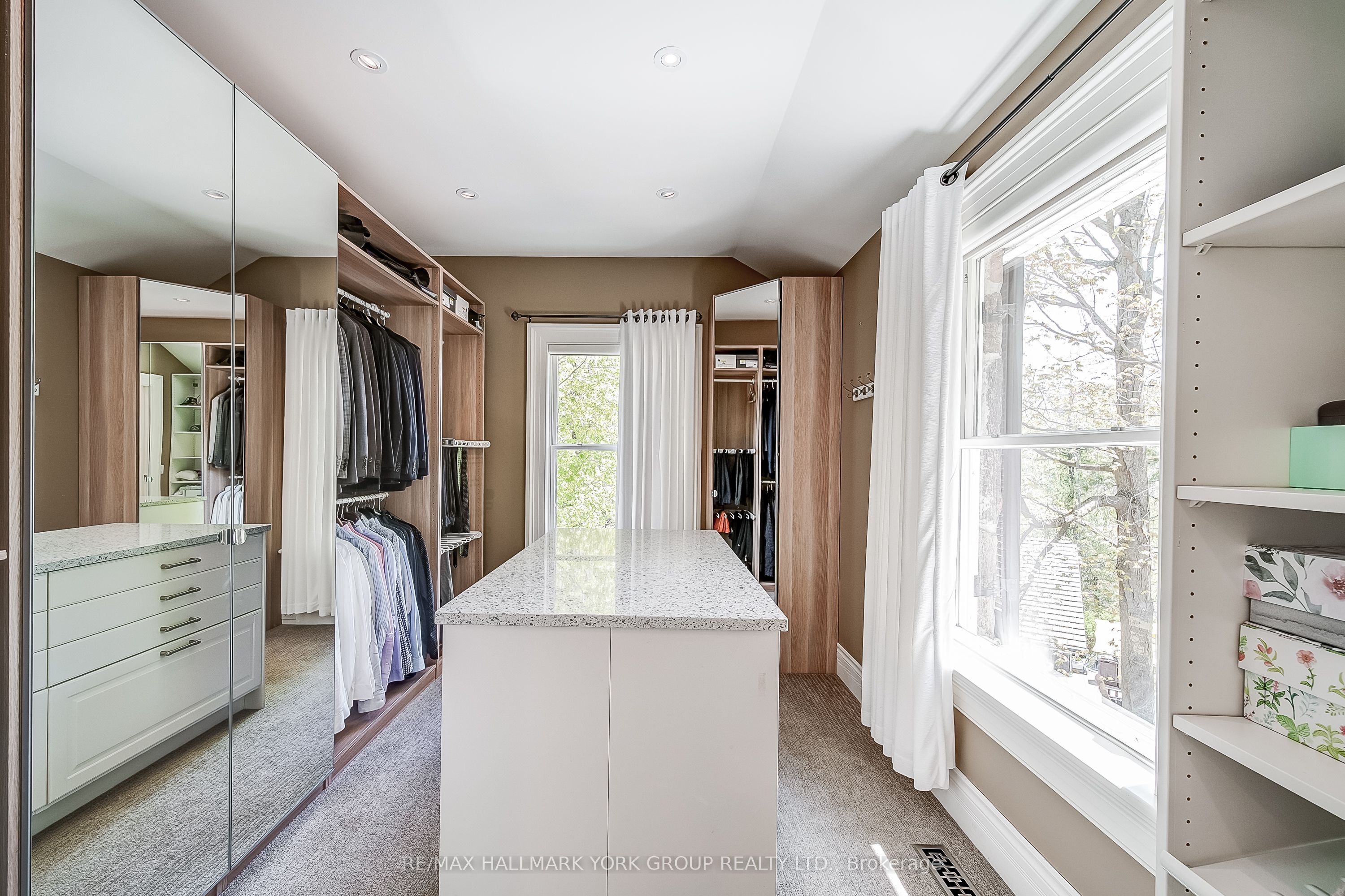 553 St John's Sideroad Property Photo 21