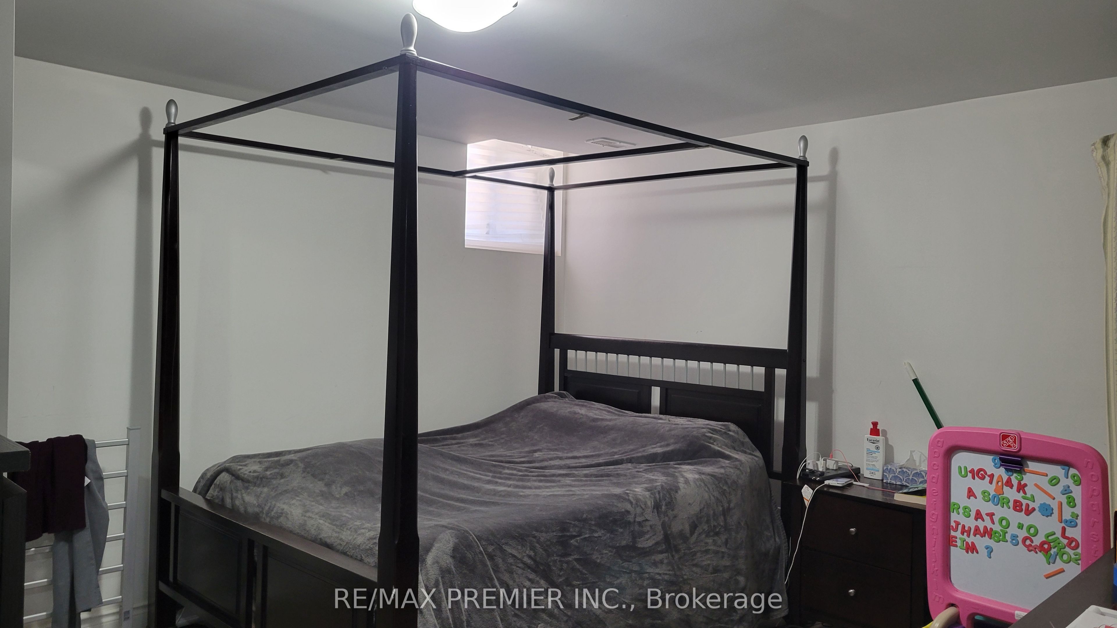 #basement - 99 Cabinet Crescent Property Photo 7