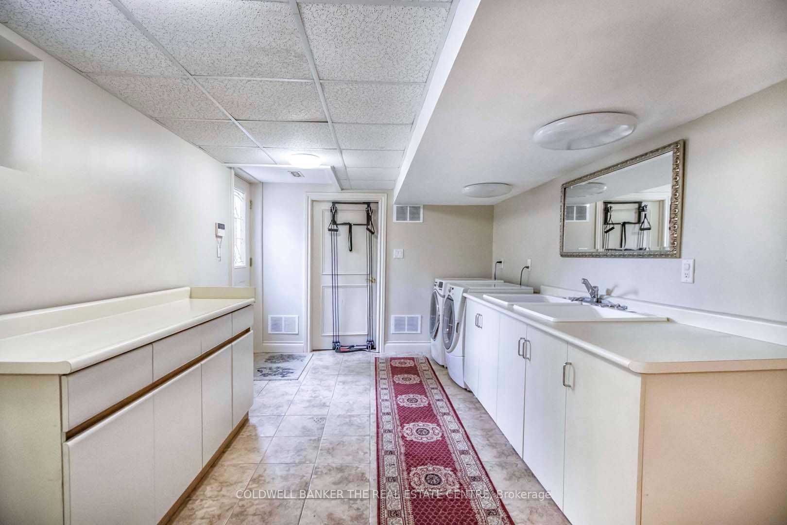 4 Orlon Crescent Property Photo 16