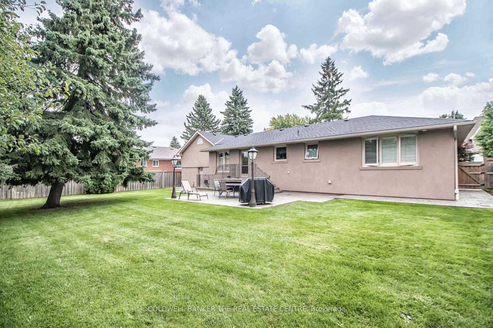 4 Orlon Crescent Property Photo 25