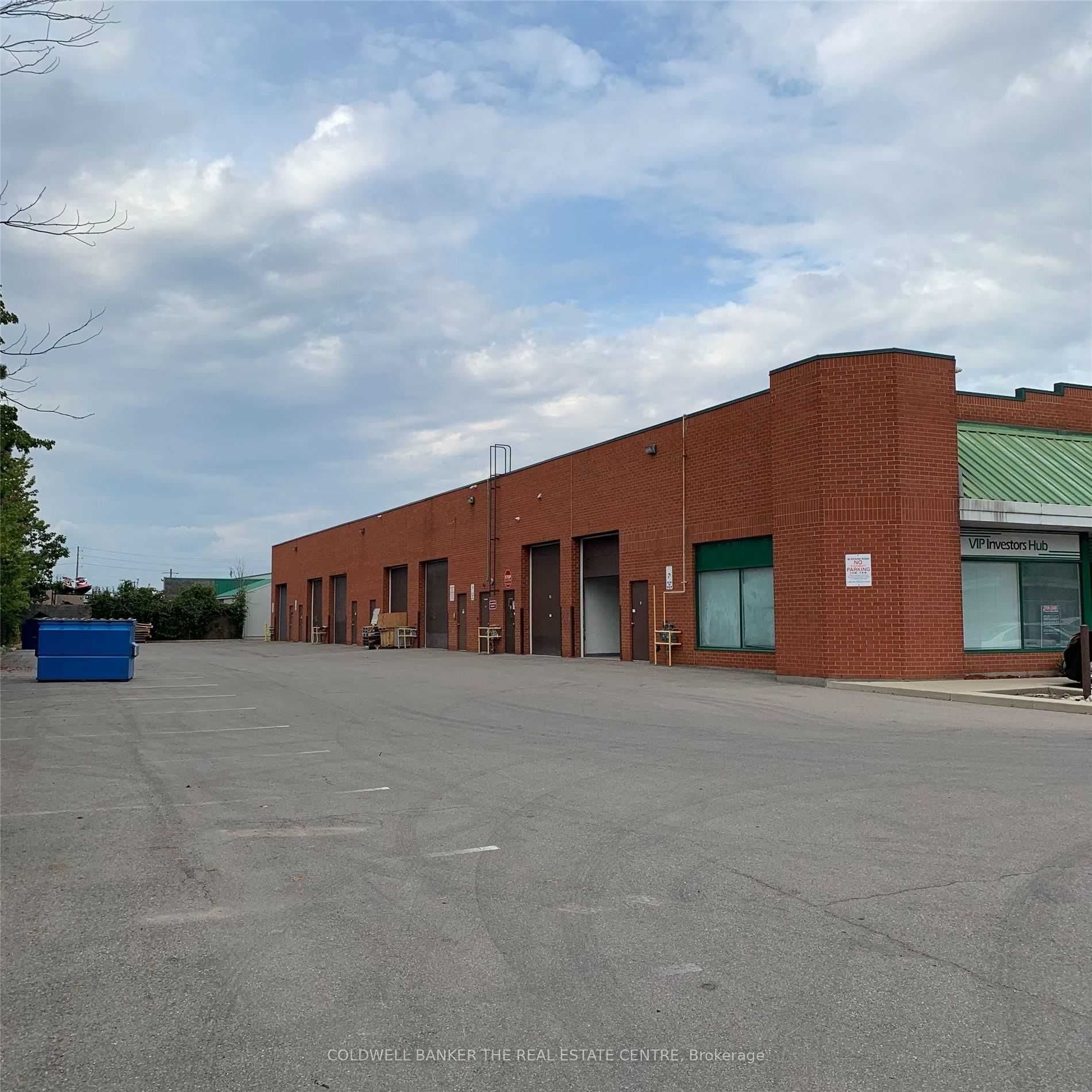 #9 - 90 Regina Road Property Photo 5