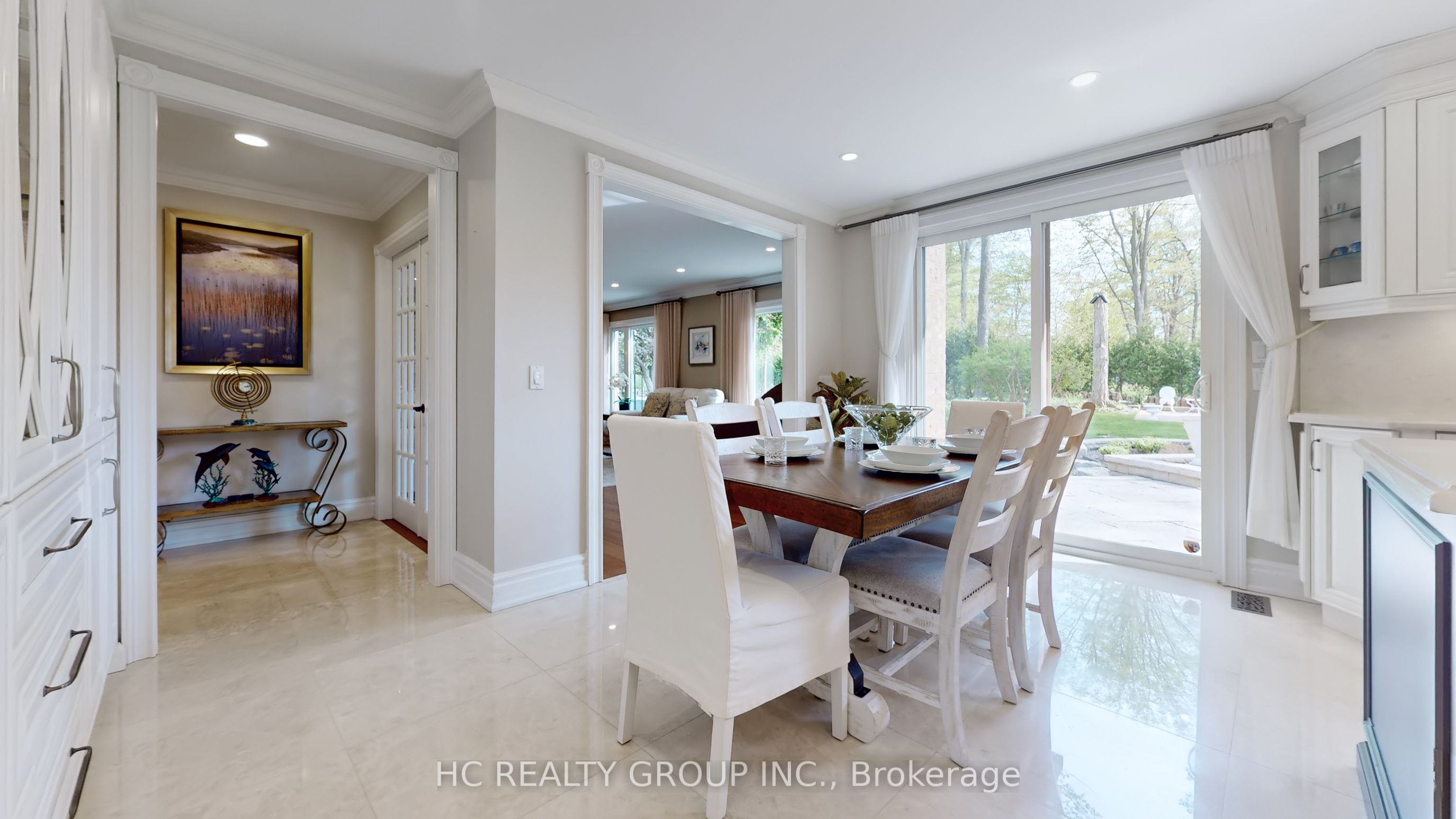2 Glenridge Drive Property Photo 12