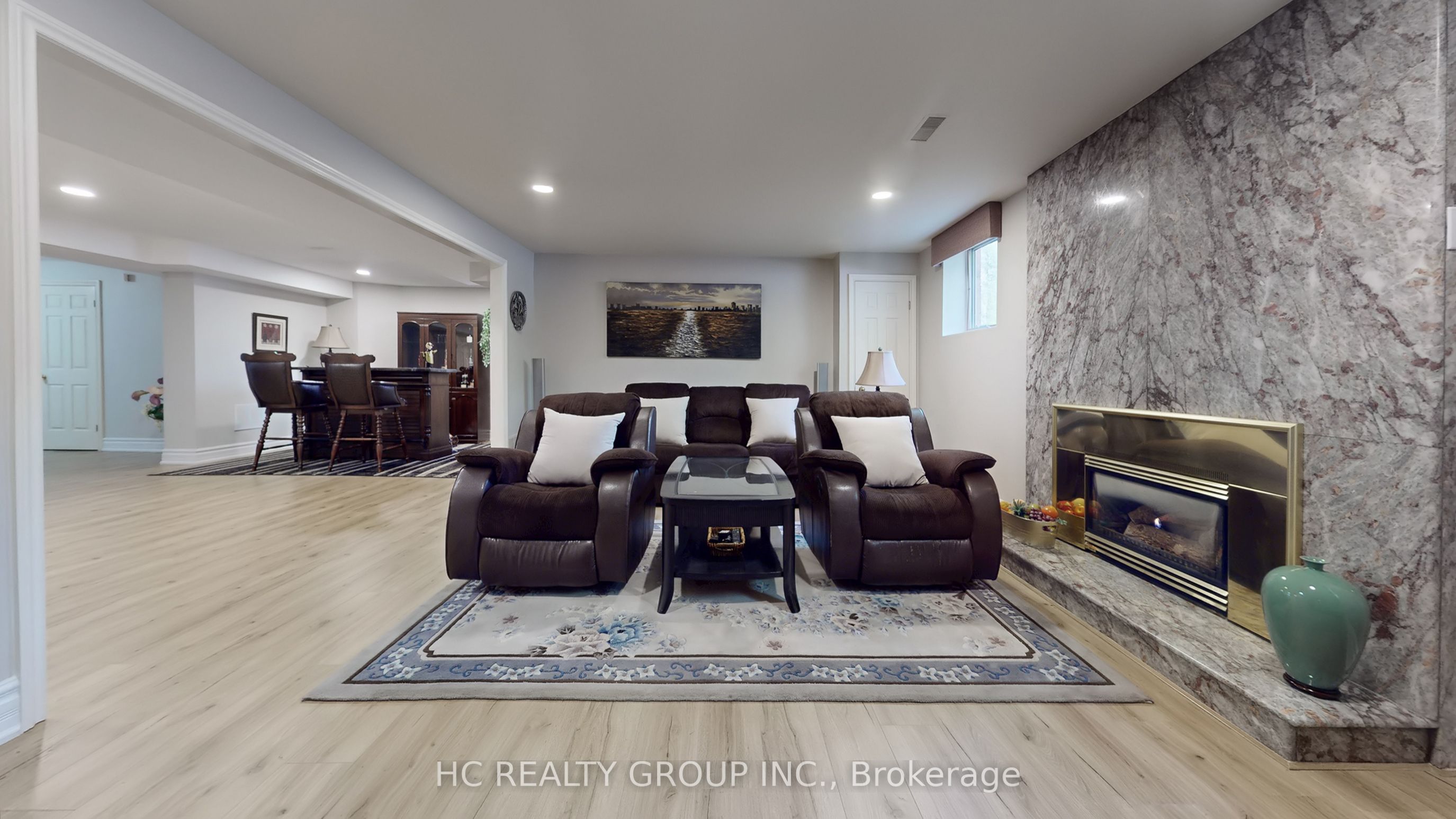 2 Glenridge Drive Property Photo 31