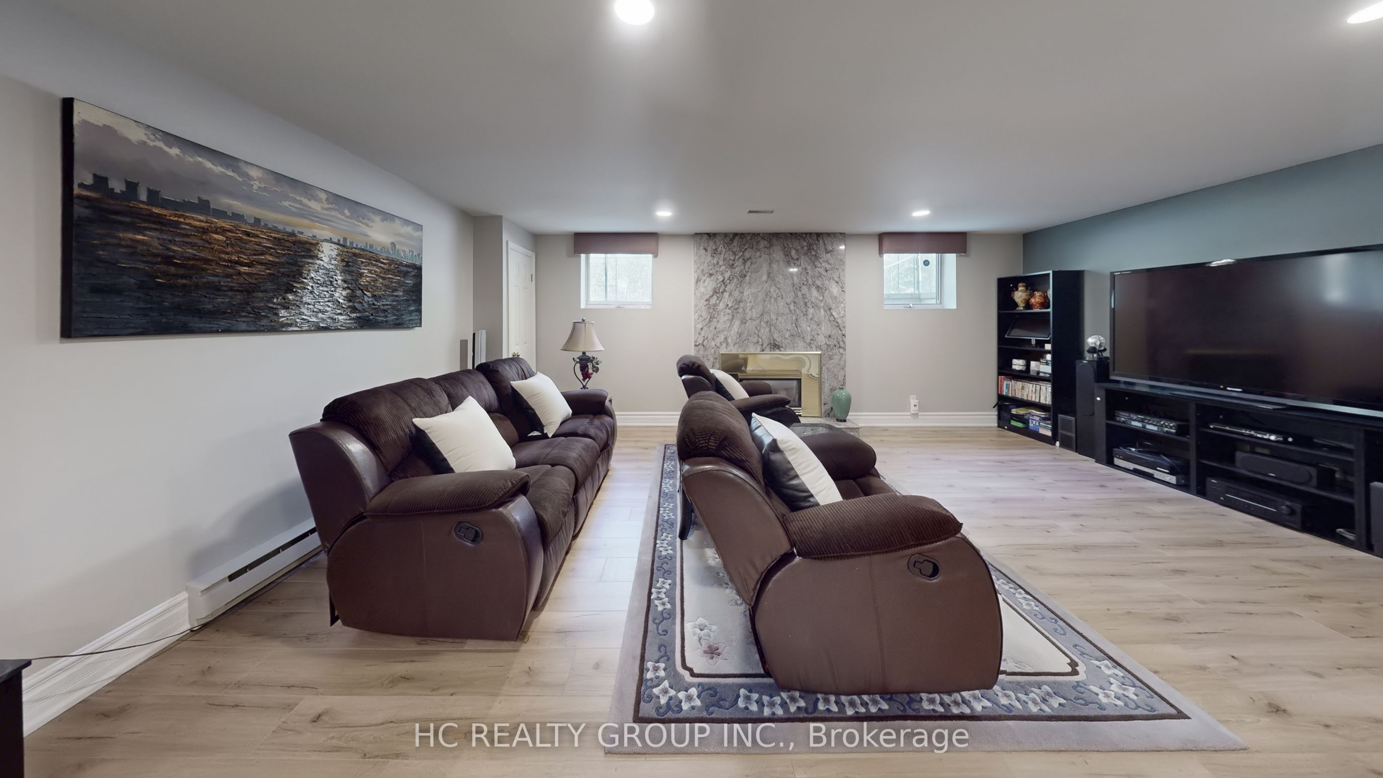 2 Glenridge Drive Property Photo 32