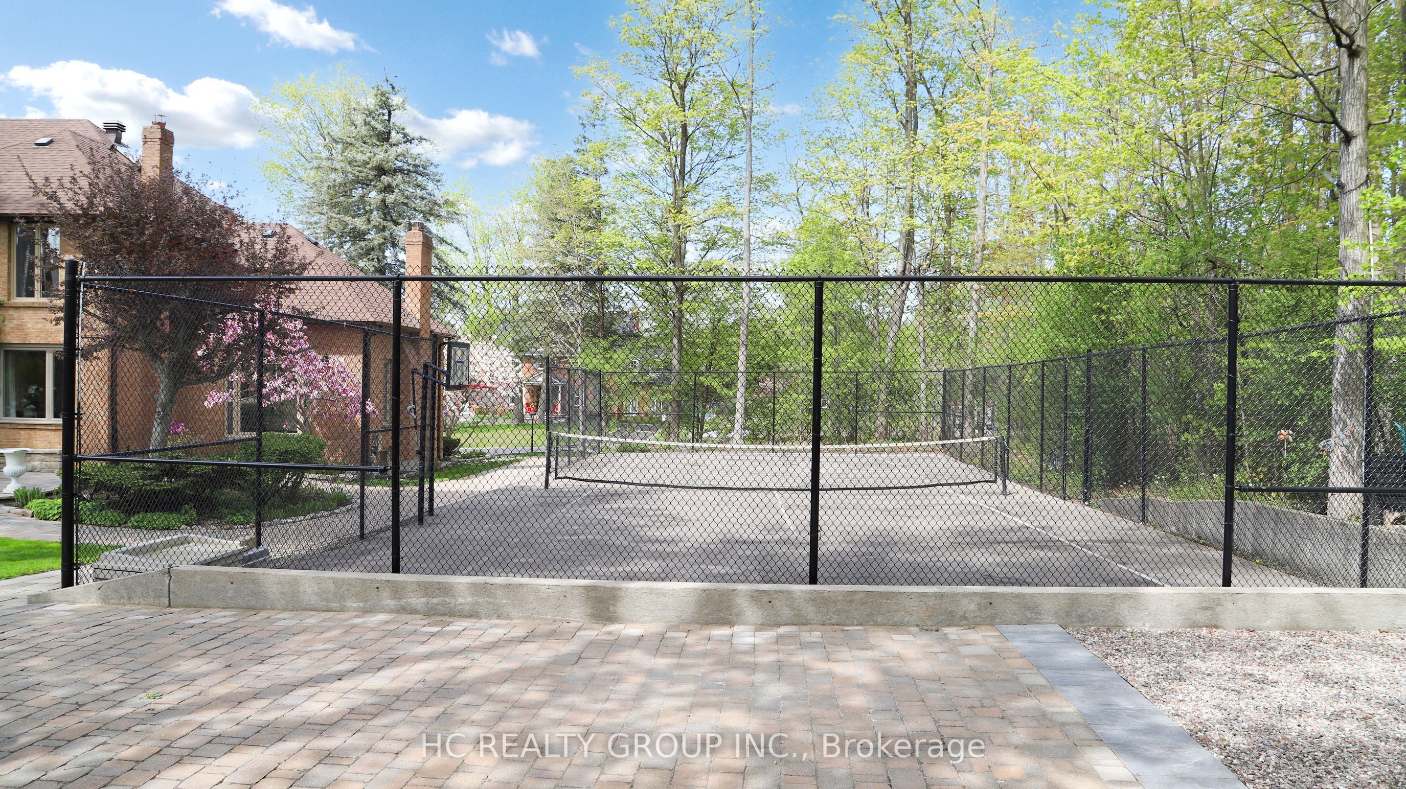 2 Glenridge Drive Property Photo 44