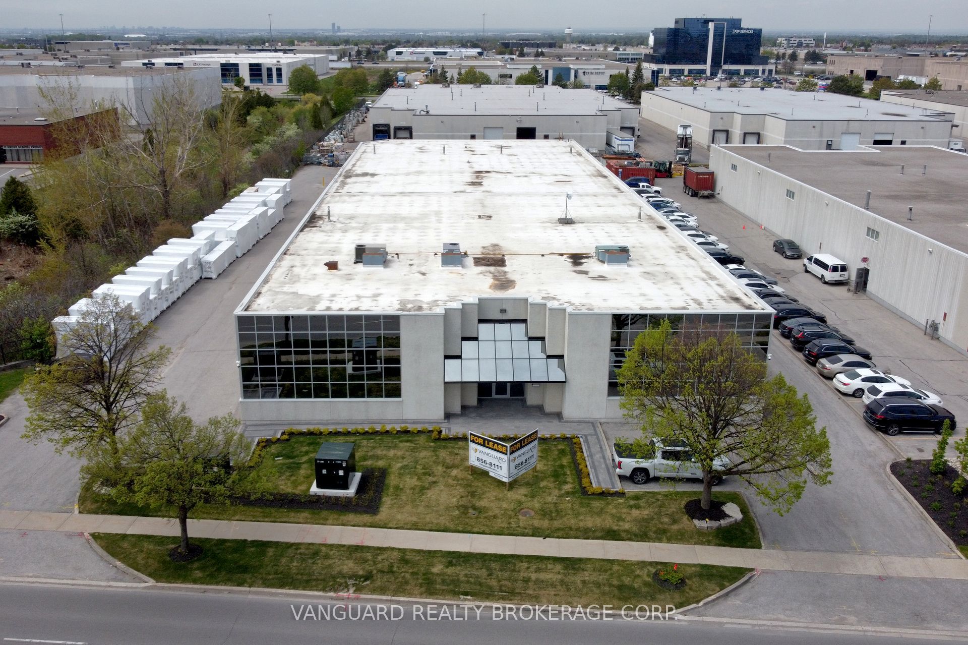 440 Edgeley Boulevard Property Photo 1