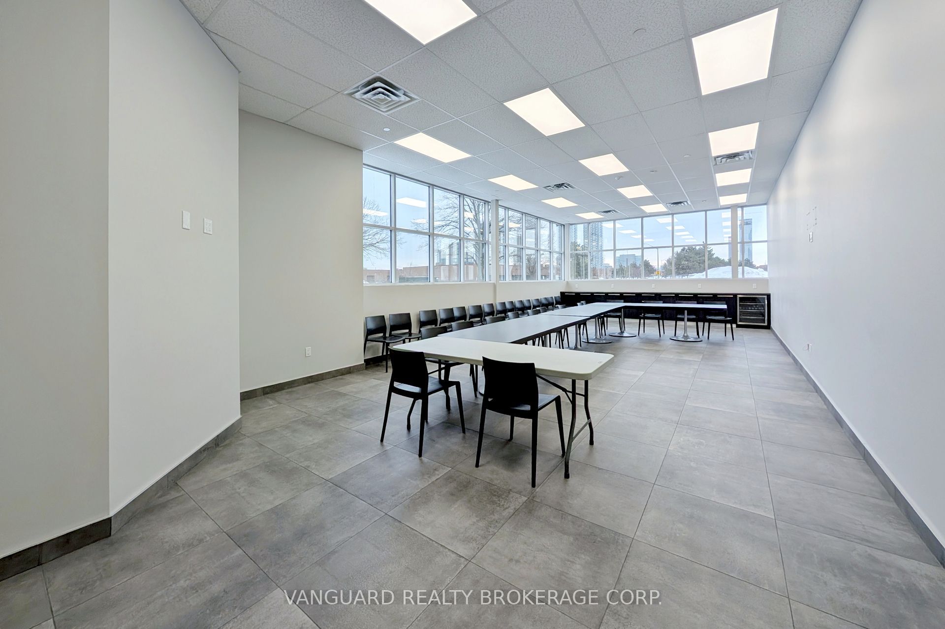 440 Edgeley Boulevard Property Photo 7