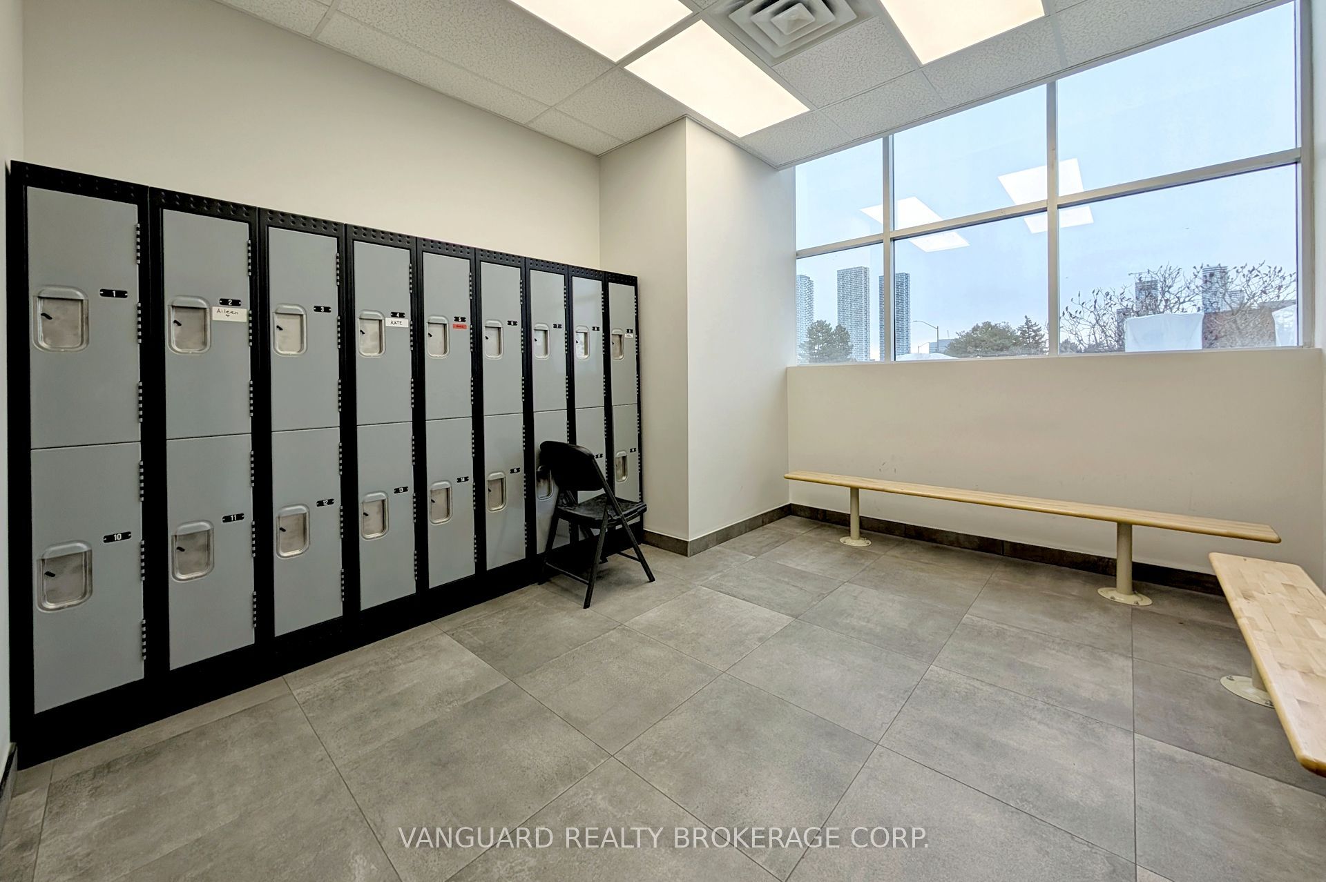 440 Edgeley Boulevard Property Photo 11